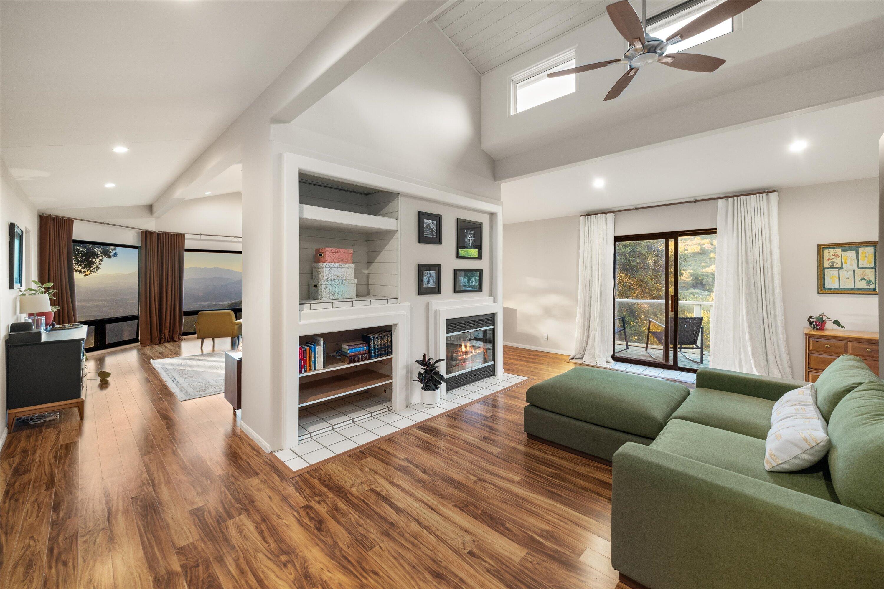 Santa Barbara, California 93105, United States, 5 Bedrooms Bedrooms, ,5 BathroomsBathrooms,Residential,Active,142843