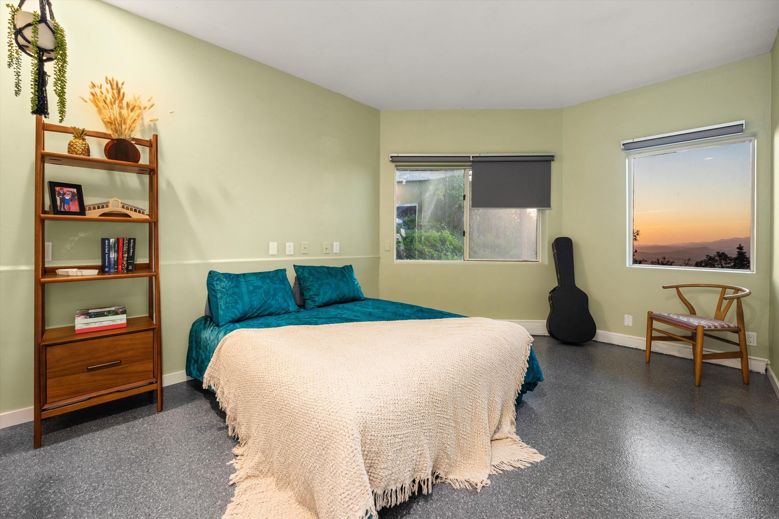 Santa Barbara, California 93105, United States, 5 Bedrooms Bedrooms, ,5 BathroomsBathrooms,Residential,Active,142843