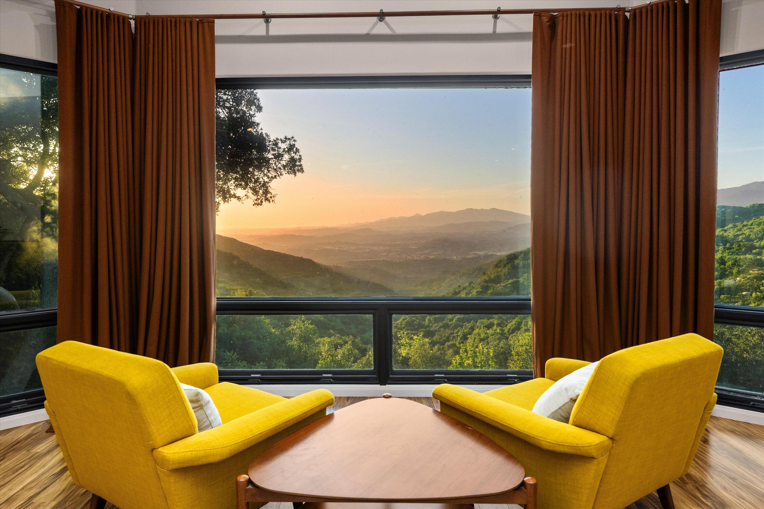 Santa Barbara, California 93105, United States, 5 Bedrooms Bedrooms, ,5 BathroomsBathrooms,Residential,Active,142843