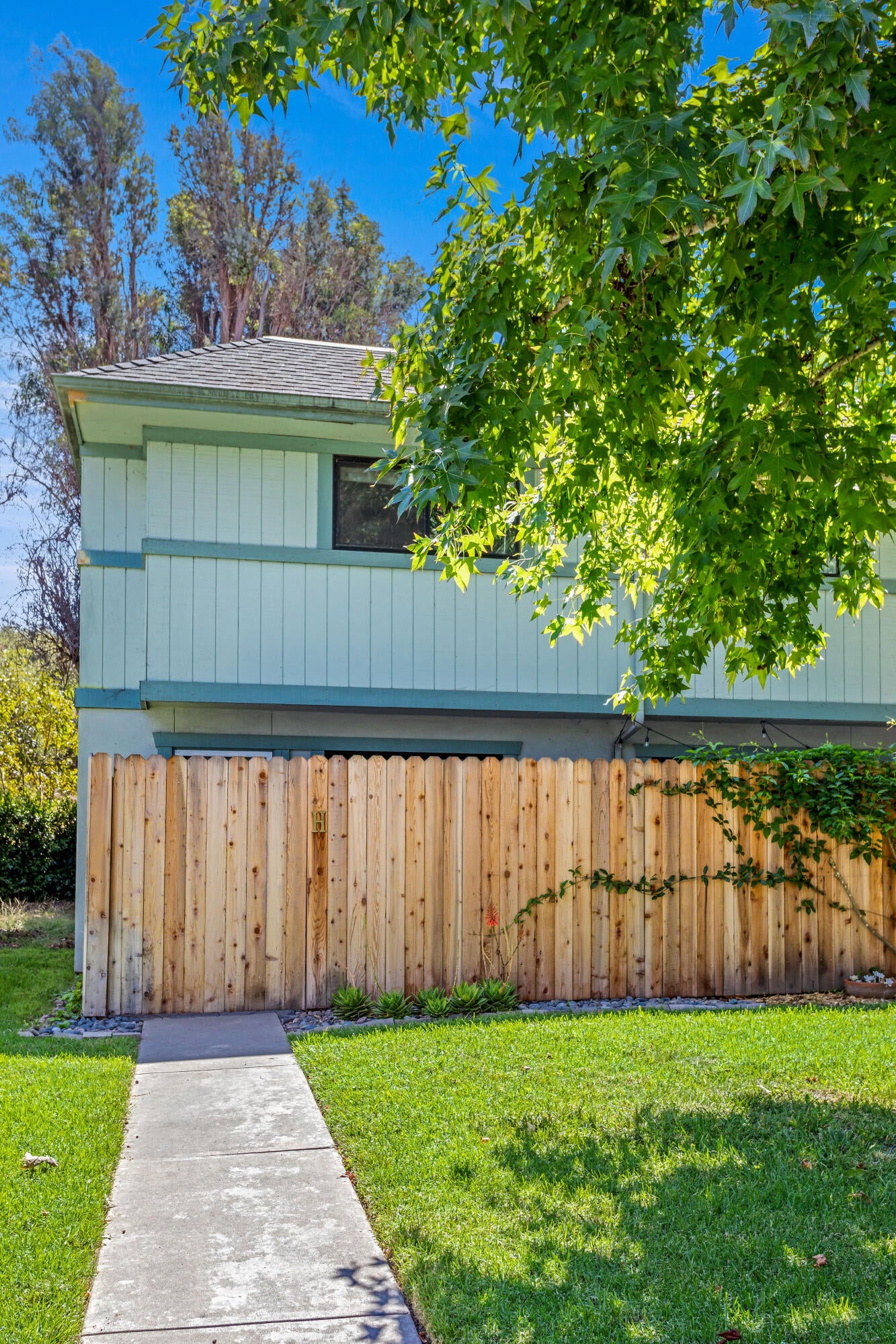 1201 Rebecca Lane Unit H