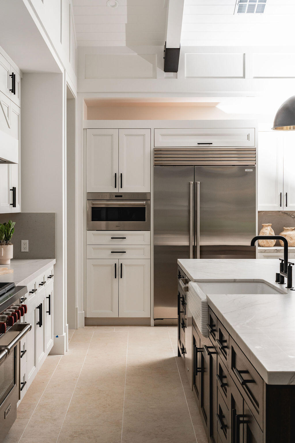 Santa Barbara, California 93013, United States, 3 Bedrooms Bedrooms, ,4 BathroomsBathrooms,Residential,Active,139393