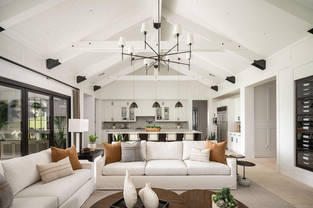 Santa Barbara, California 93013, United States, 3 Bedrooms Bedrooms, ,4 BathroomsBathrooms,Residential,Active,139393