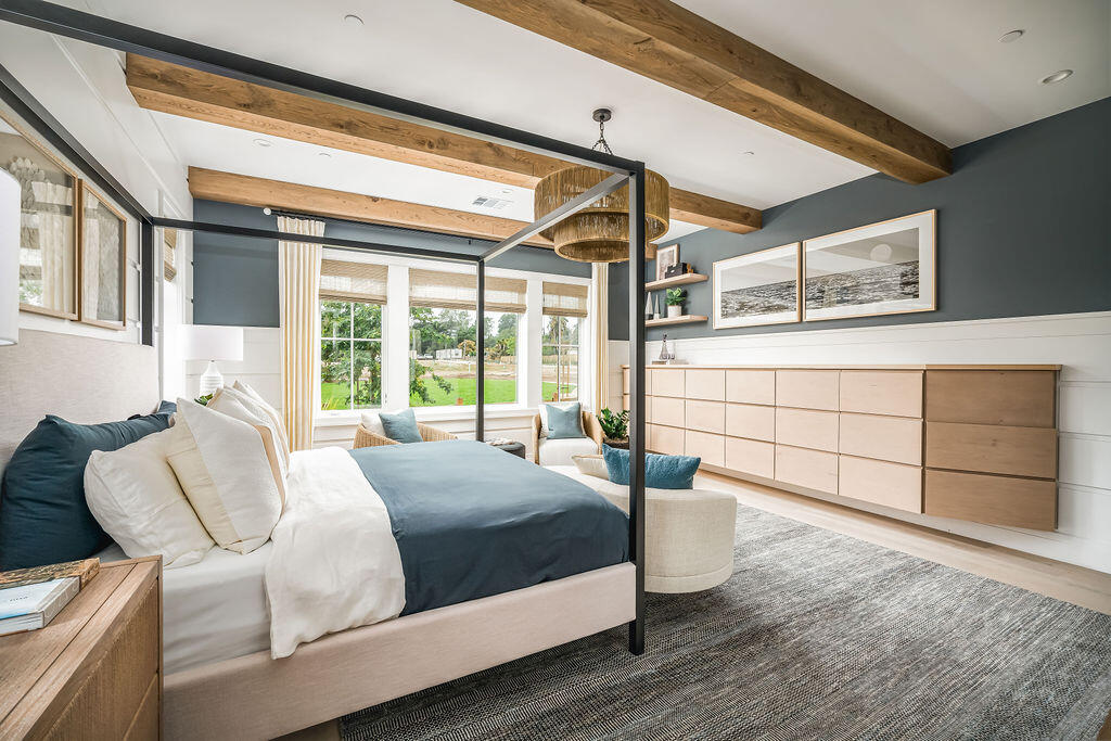 Santa Barbara, California 93013, United States, 3 Bedrooms Bedrooms, ,4 BathroomsBathrooms,Residential,Active,139393