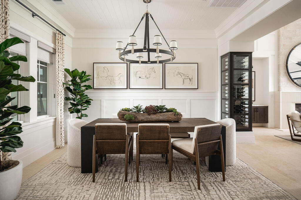 Santa Barbara, California 93013, United States, 3 Bedrooms Bedrooms, ,4 BathroomsBathrooms,Residential,Active,139393