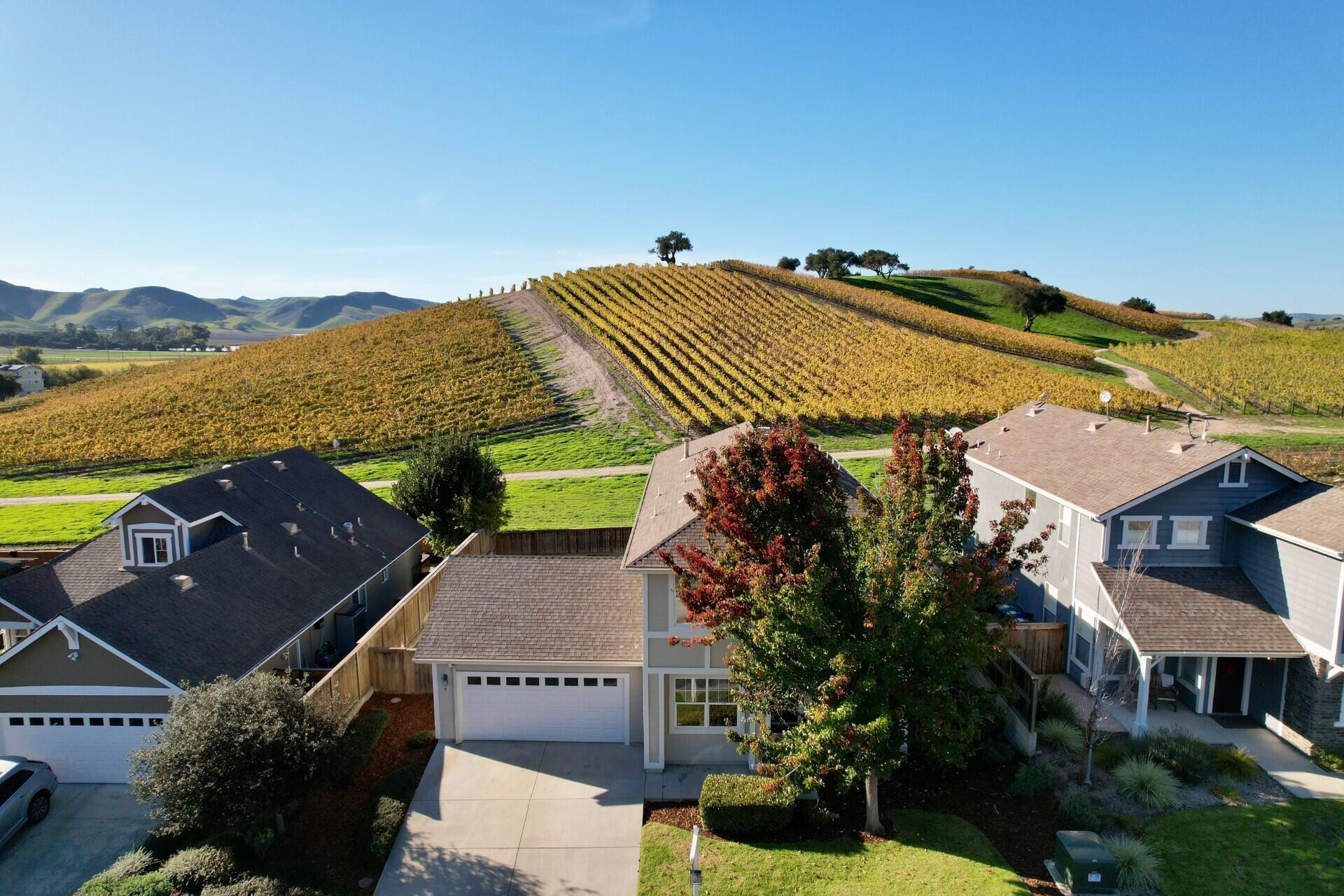 Los Alamos, California 93440, United States, 4 Bedrooms Bedrooms, ,3 BathroomsBathrooms,Residential,Active,247303