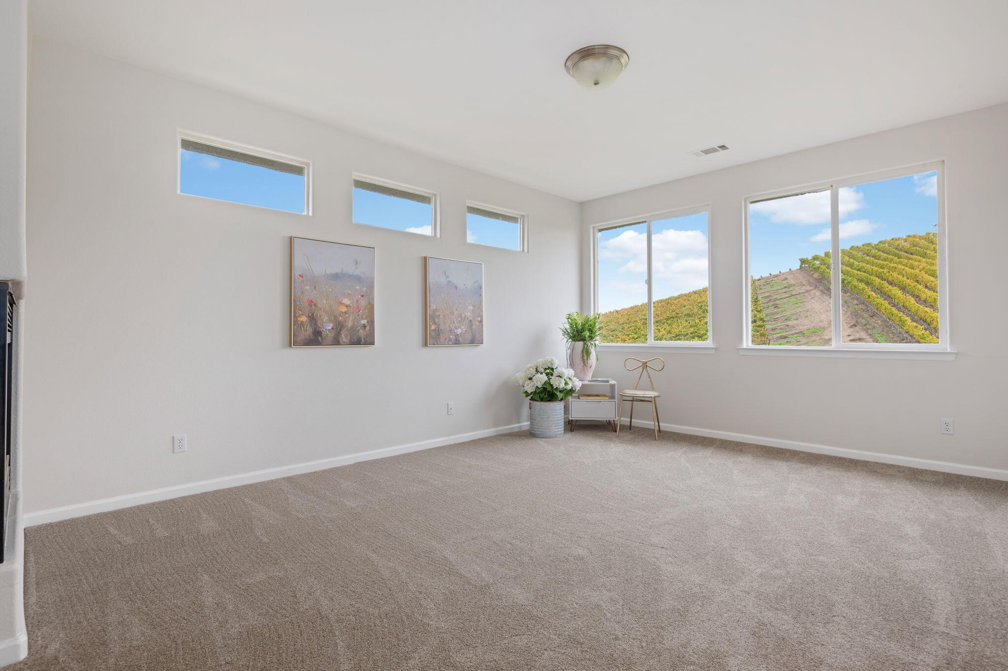 Los Alamos, California 93440, United States, 4 Bedrooms Bedrooms, ,3 BathroomsBathrooms,Residential,Active,247303