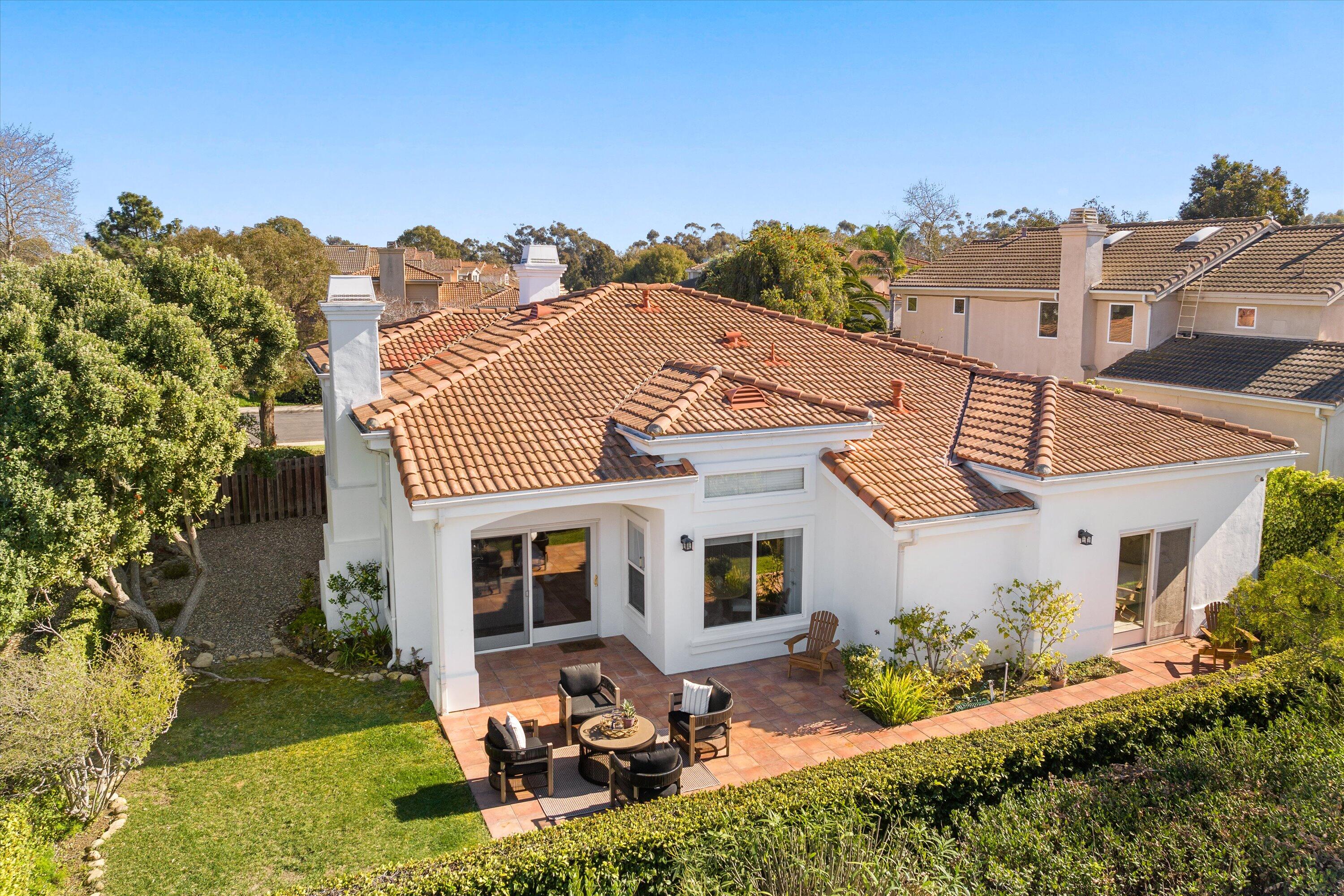 Goleta, California 93117, United States, 4 Bedrooms Bedrooms, ,3 BathroomsBathrooms,Residential,Pending,81965