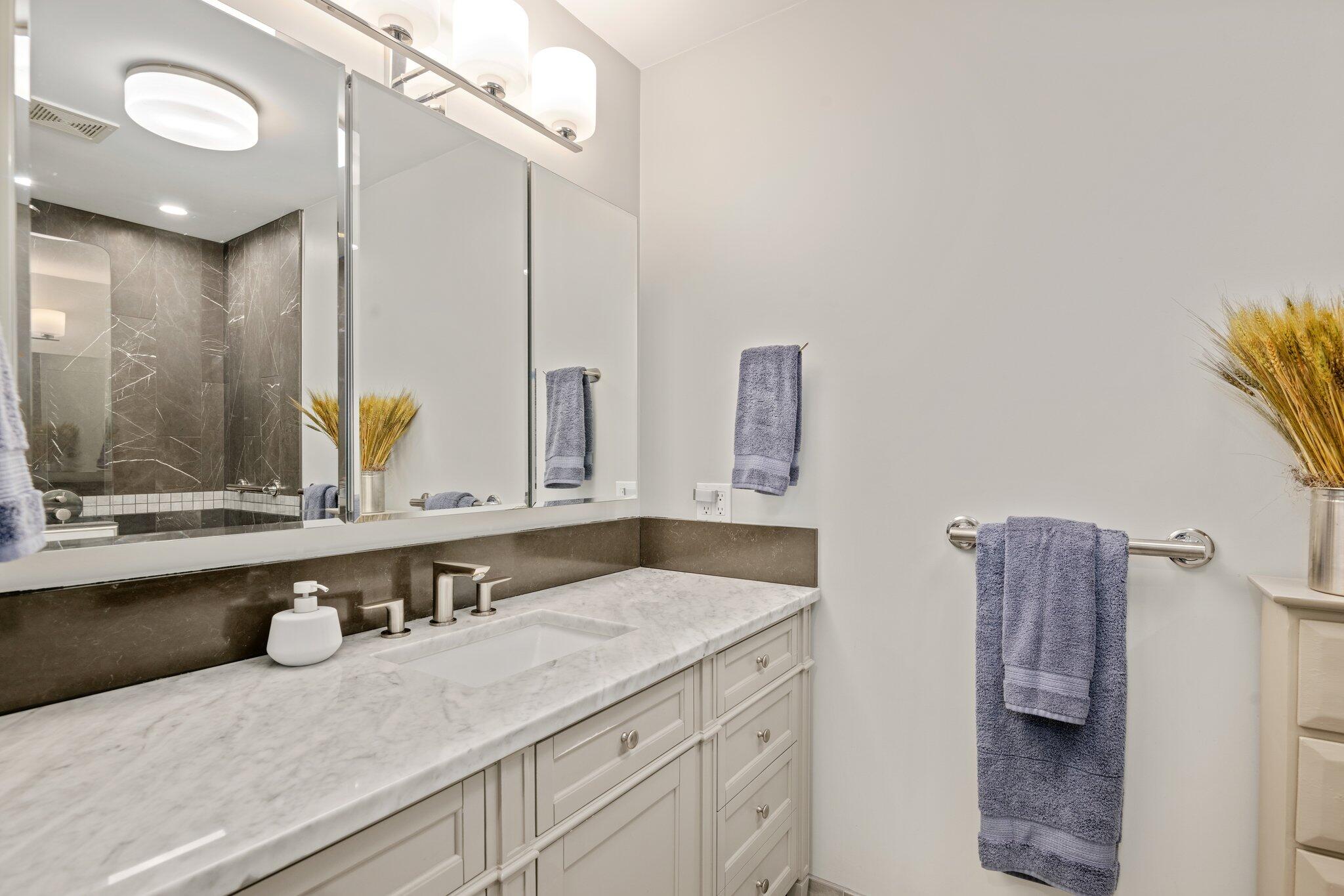 Santa Barbara, California 93117, United States, 3 Bedrooms Bedrooms, ,2 BathroomsBathrooms,Residential,Pending,105419