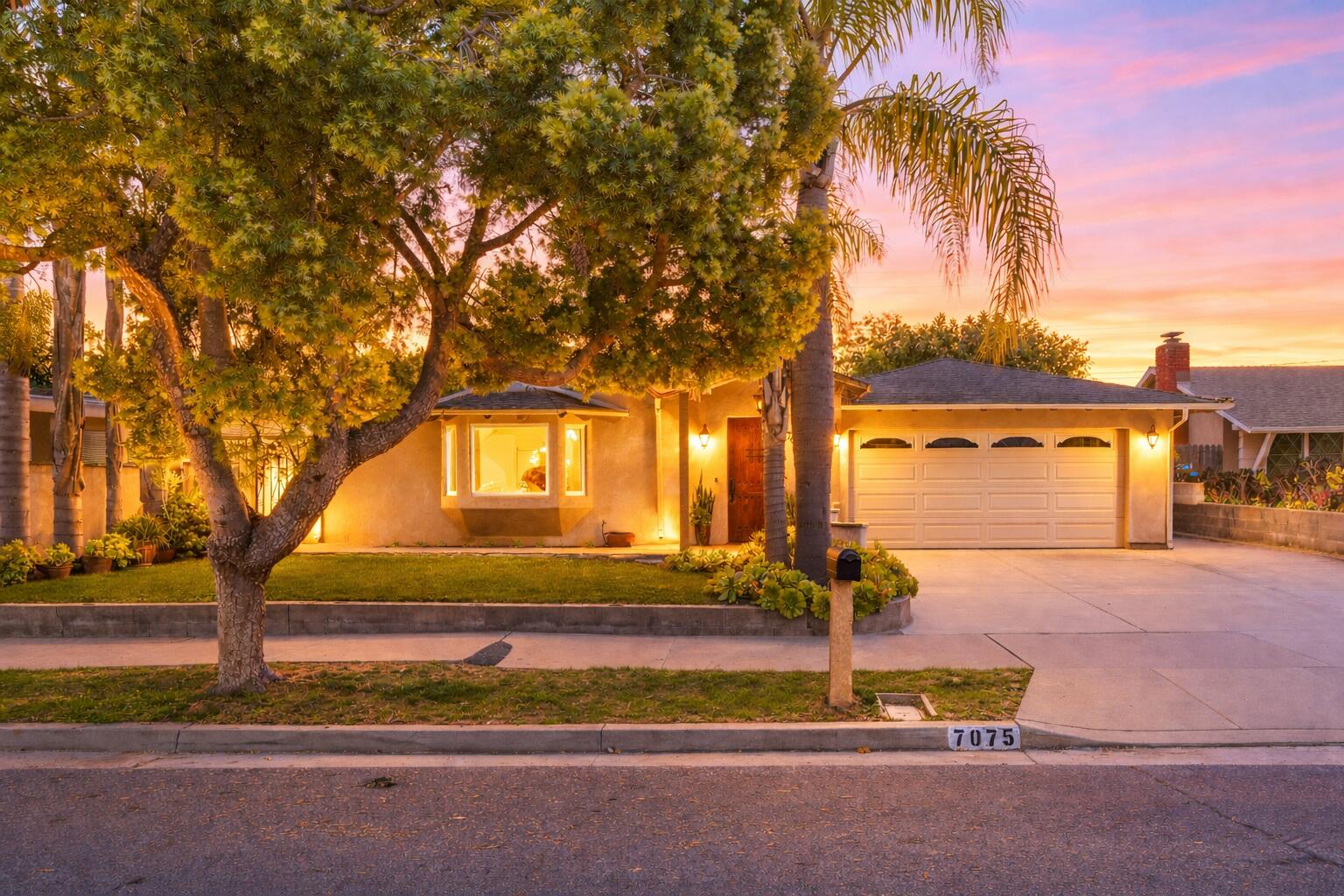 7075 Del Norte Drive