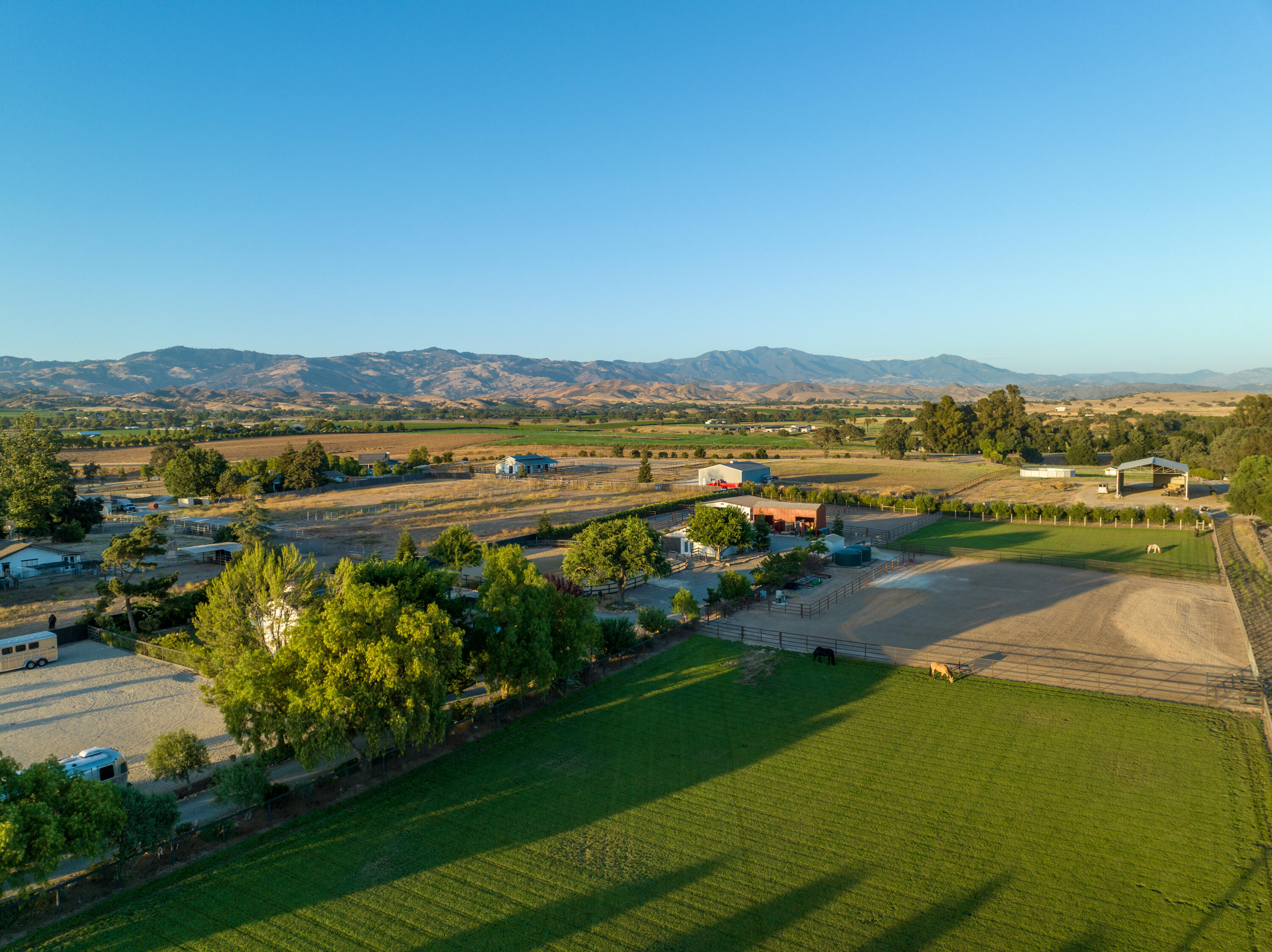Santa Ynez, California 93460, United States, 4 Bedrooms Bedrooms, ,3 BathroomsBathrooms,Residential,Active,91314