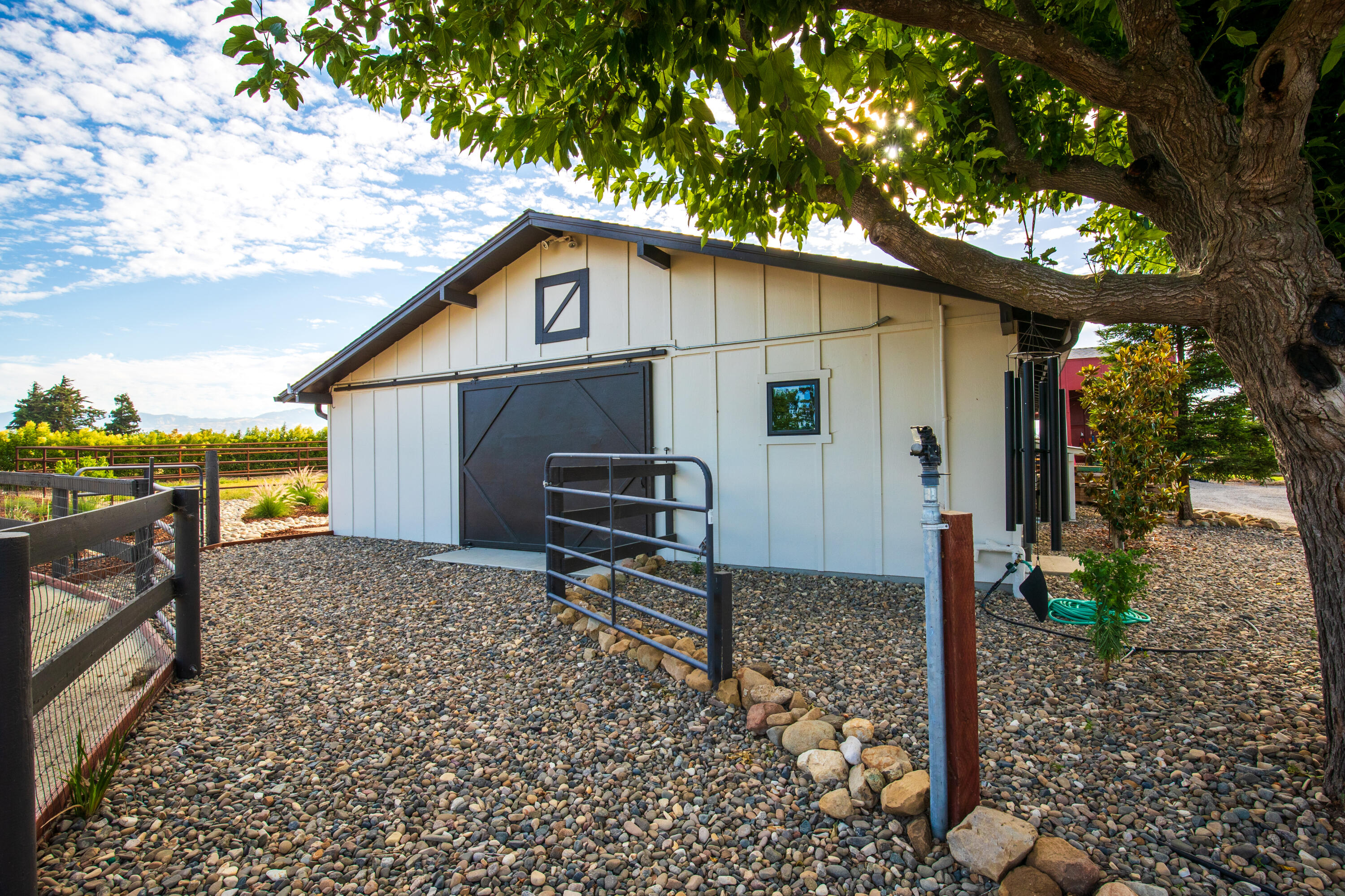 Santa Ynez, California 93460, United States, 4 Bedrooms Bedrooms, ,3 BathroomsBathrooms,Residential,Active,91314