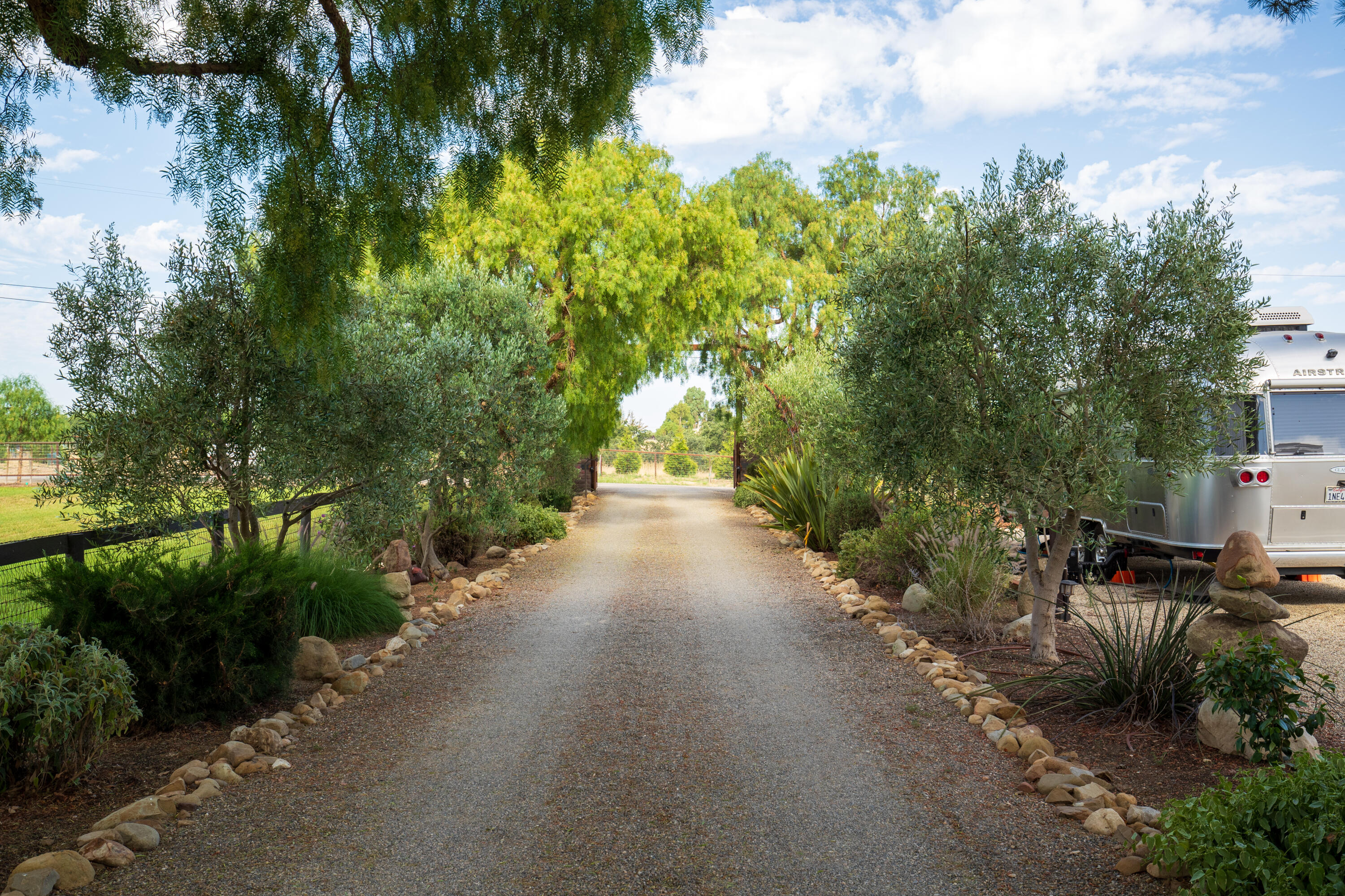 Santa Ynez, California 93460, United States, 4 Bedrooms Bedrooms, ,3 BathroomsBathrooms,Residential,Active,91314