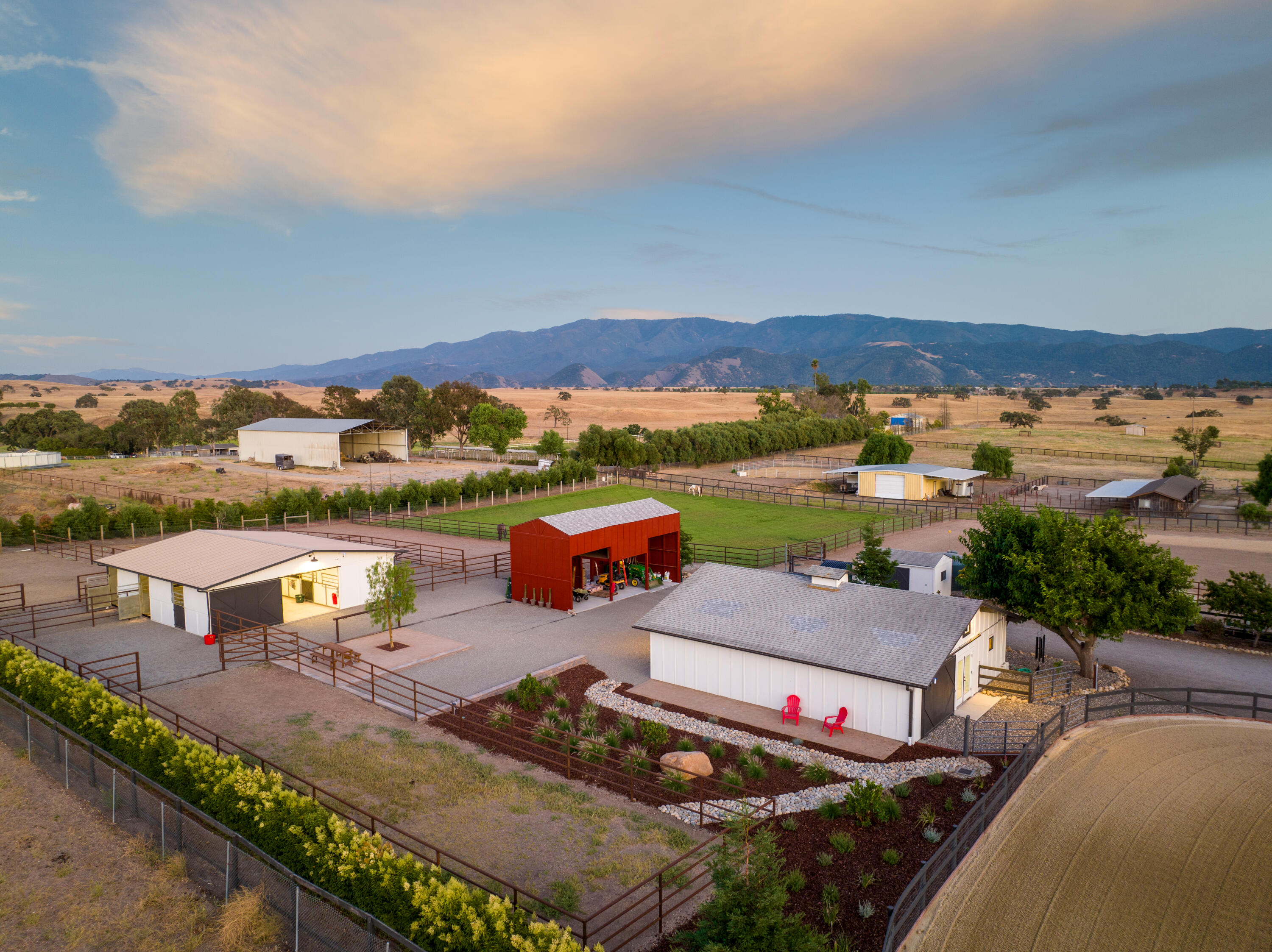 Santa Ynez, California 93460, United States, 4 Bedrooms Bedrooms, ,3 BathroomsBathrooms,Residential,Active,91314