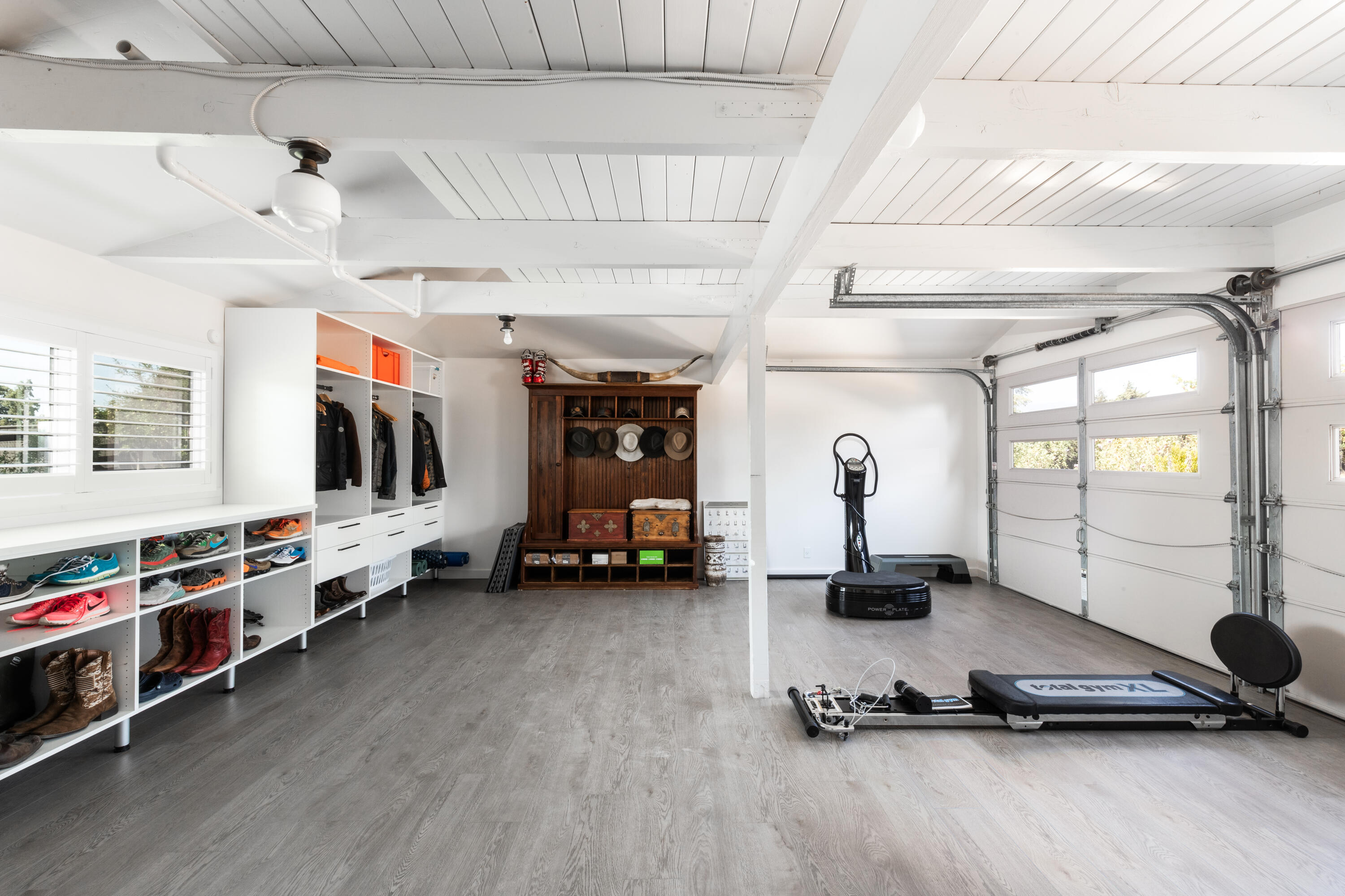 Santa Ynez, California 93460, United States, 4 Bedrooms Bedrooms, ,3 BathroomsBathrooms,Residential,Active,91314