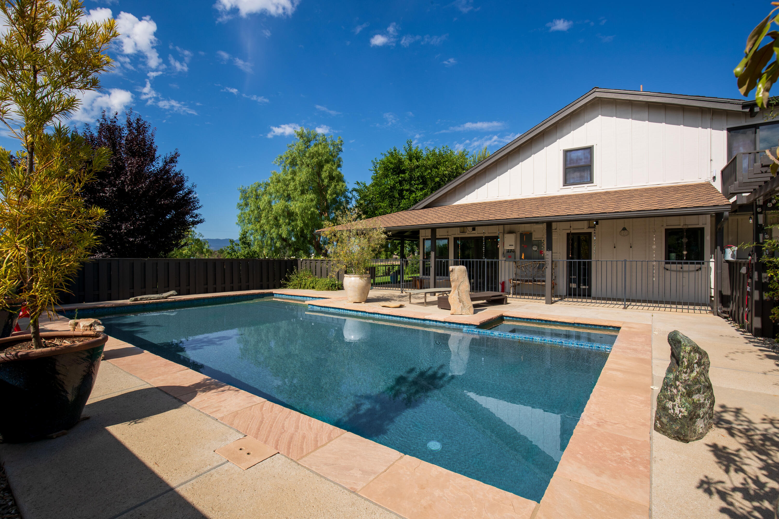 Santa Ynez, California 93460, United States, 4 Bedrooms Bedrooms, ,3 BathroomsBathrooms,Residential,Active,91314