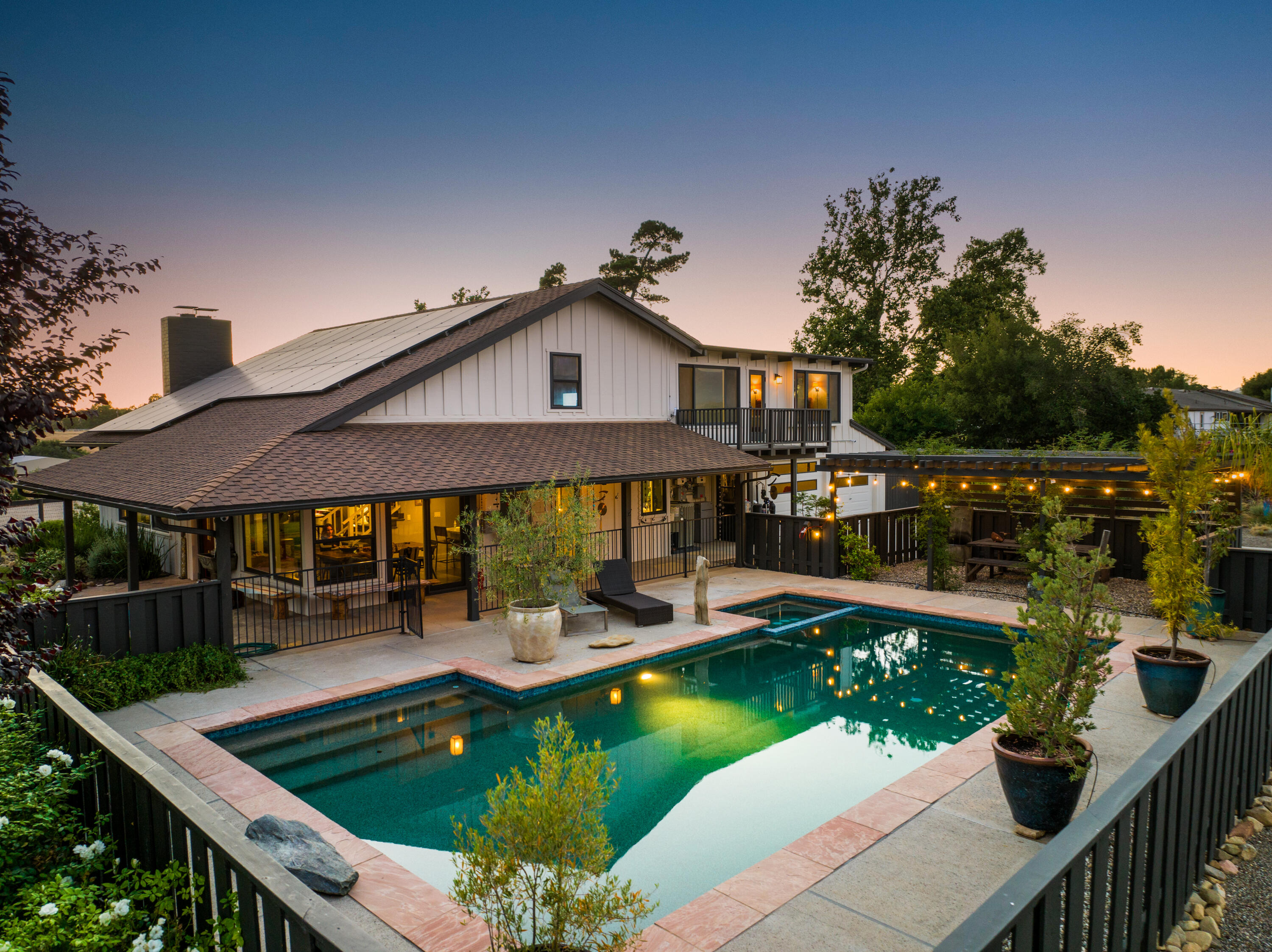 Santa Ynez, California 93460, United States, 4 Bedrooms Bedrooms, ,3 BathroomsBathrooms,Residential,Active,91314