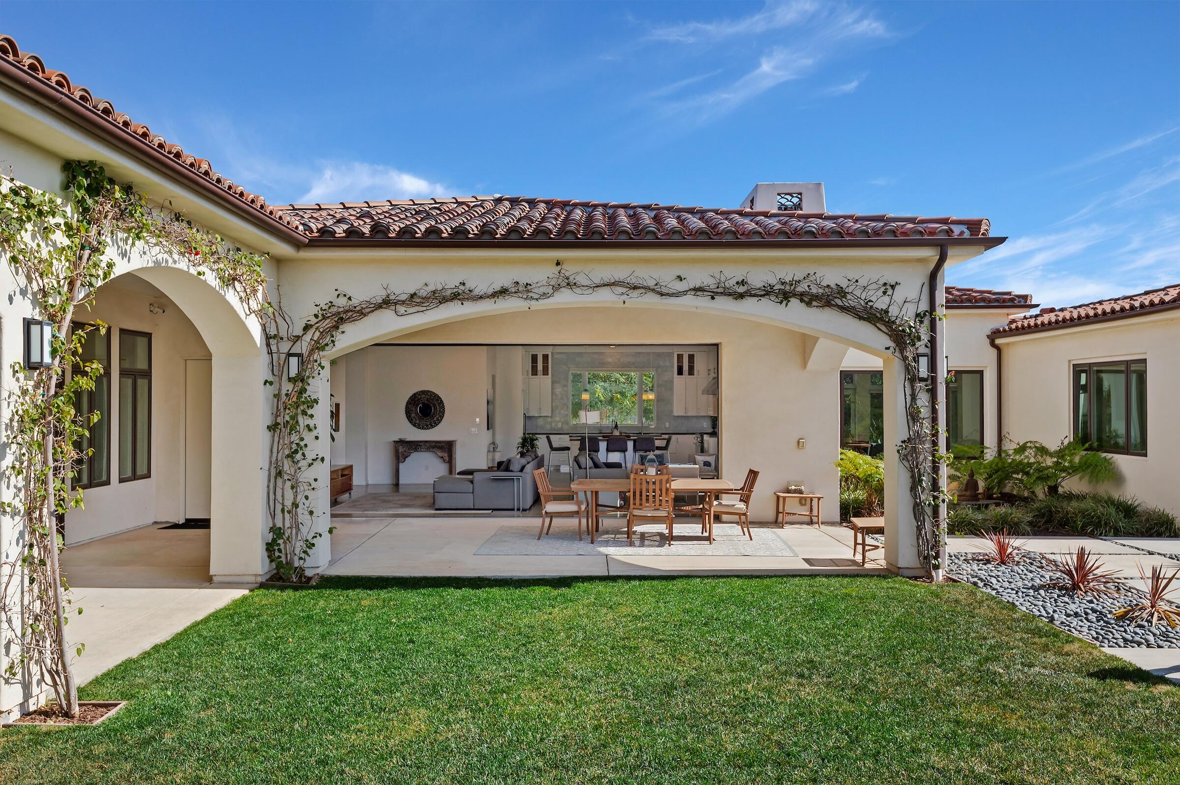 Santa Barbara, California 93111, United States, 6 Bedrooms Bedrooms, ,6 BathroomsBathrooms,Residential,Active,227355