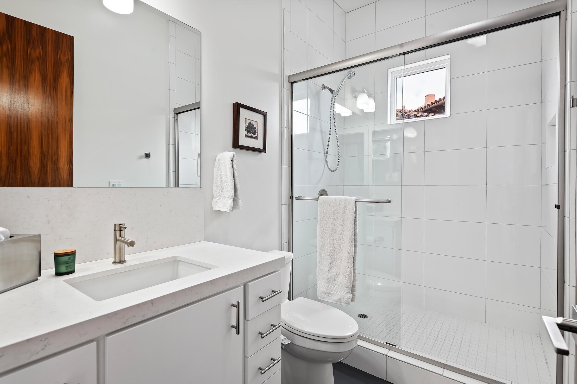 Santa Barbara, California 93111, United States, 6 Bedrooms Bedrooms, ,6 BathroomsBathrooms,Residential,Active,227355