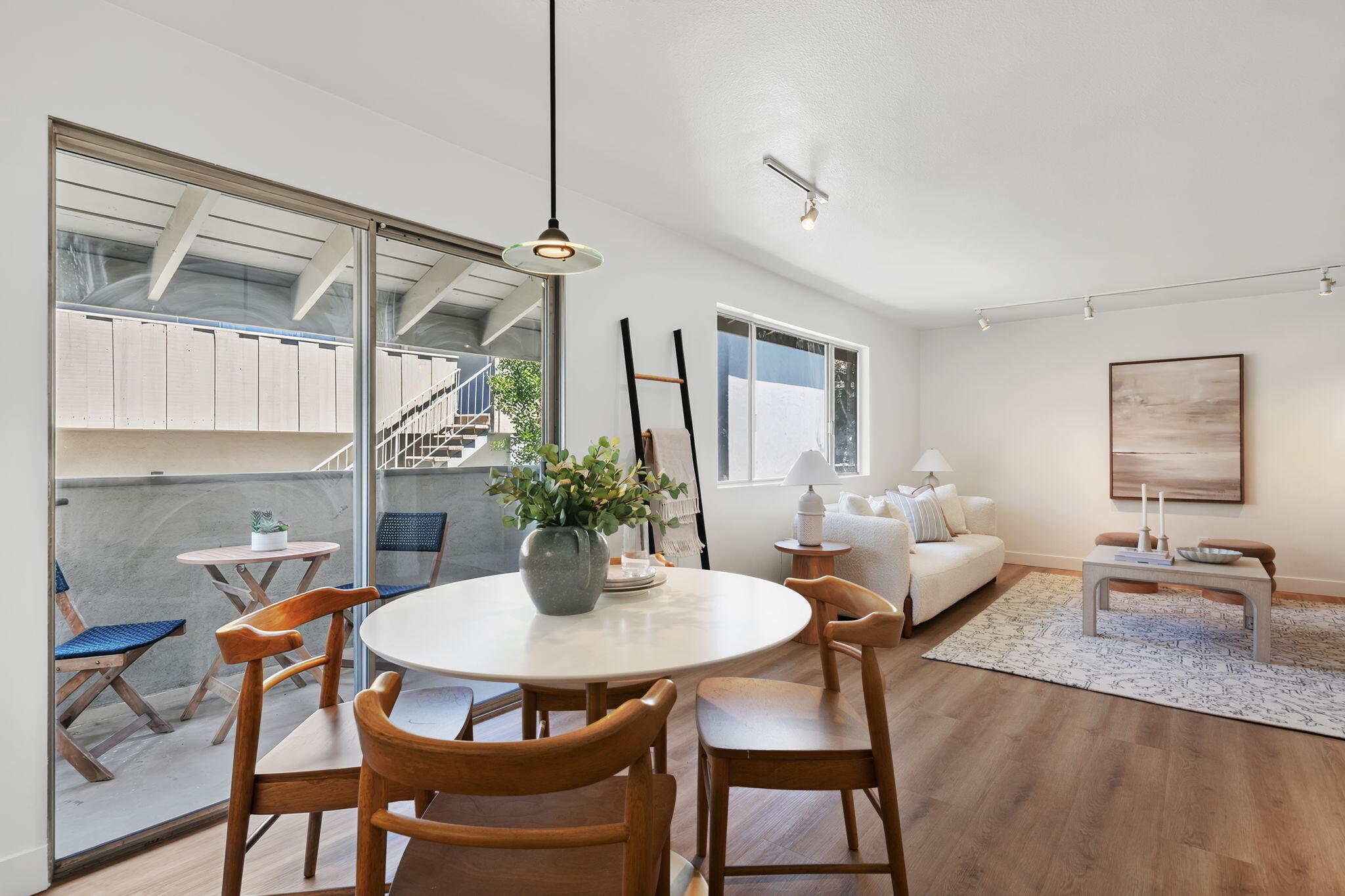 1600 Garden Street 22