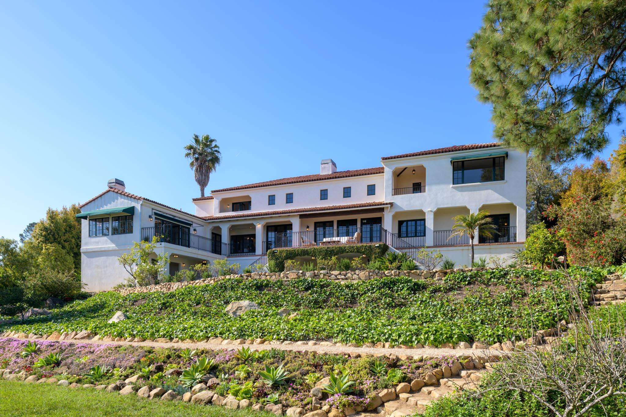 Santa Barbara, California 93103, United States, 4 Bedrooms Bedrooms, ,5 BathroomsBathrooms,Residential,Pending,132889