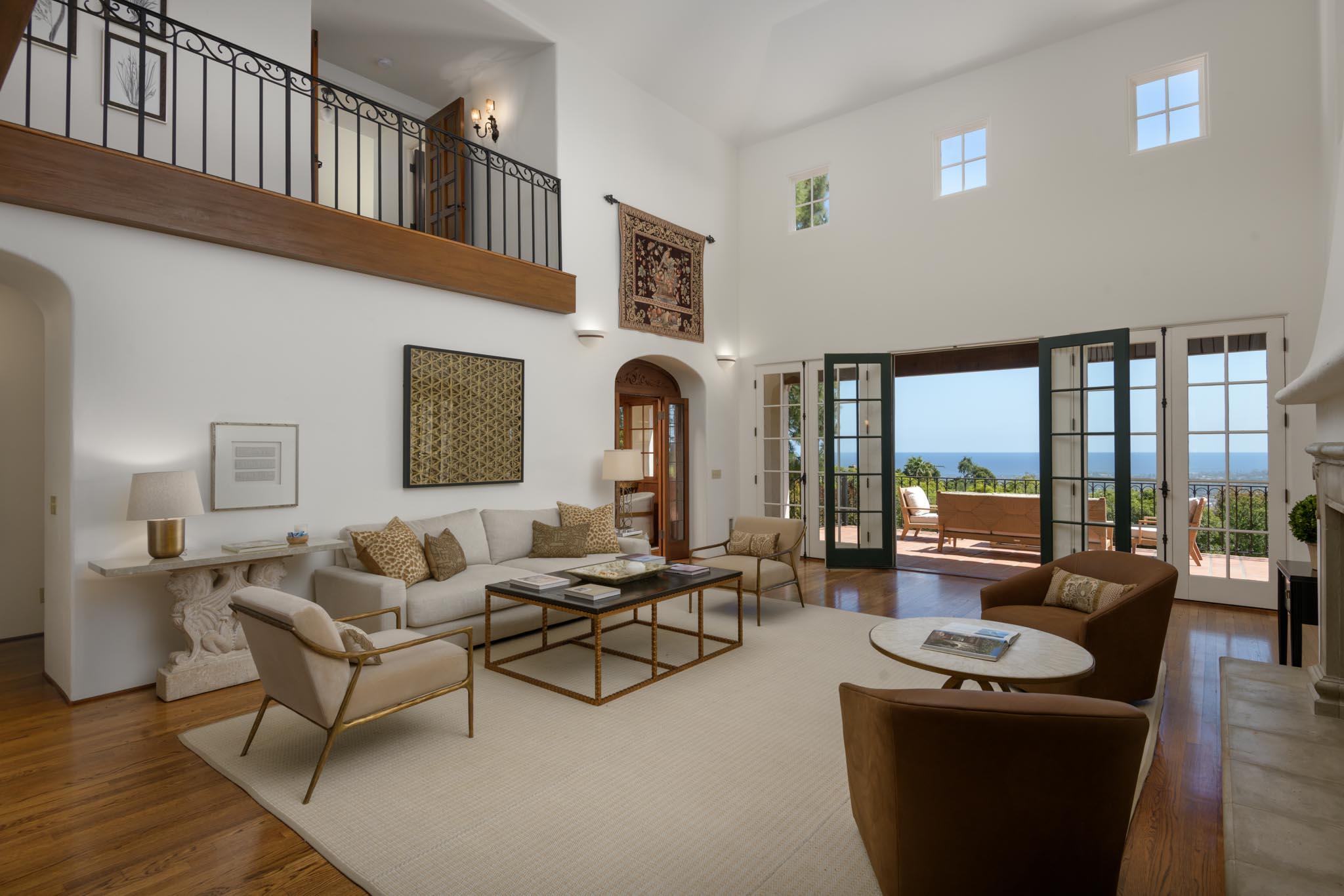 Santa Barbara, California 93103, United States, 4 Bedrooms Bedrooms, ,5 BathroomsBathrooms,Residential,Pending,132889