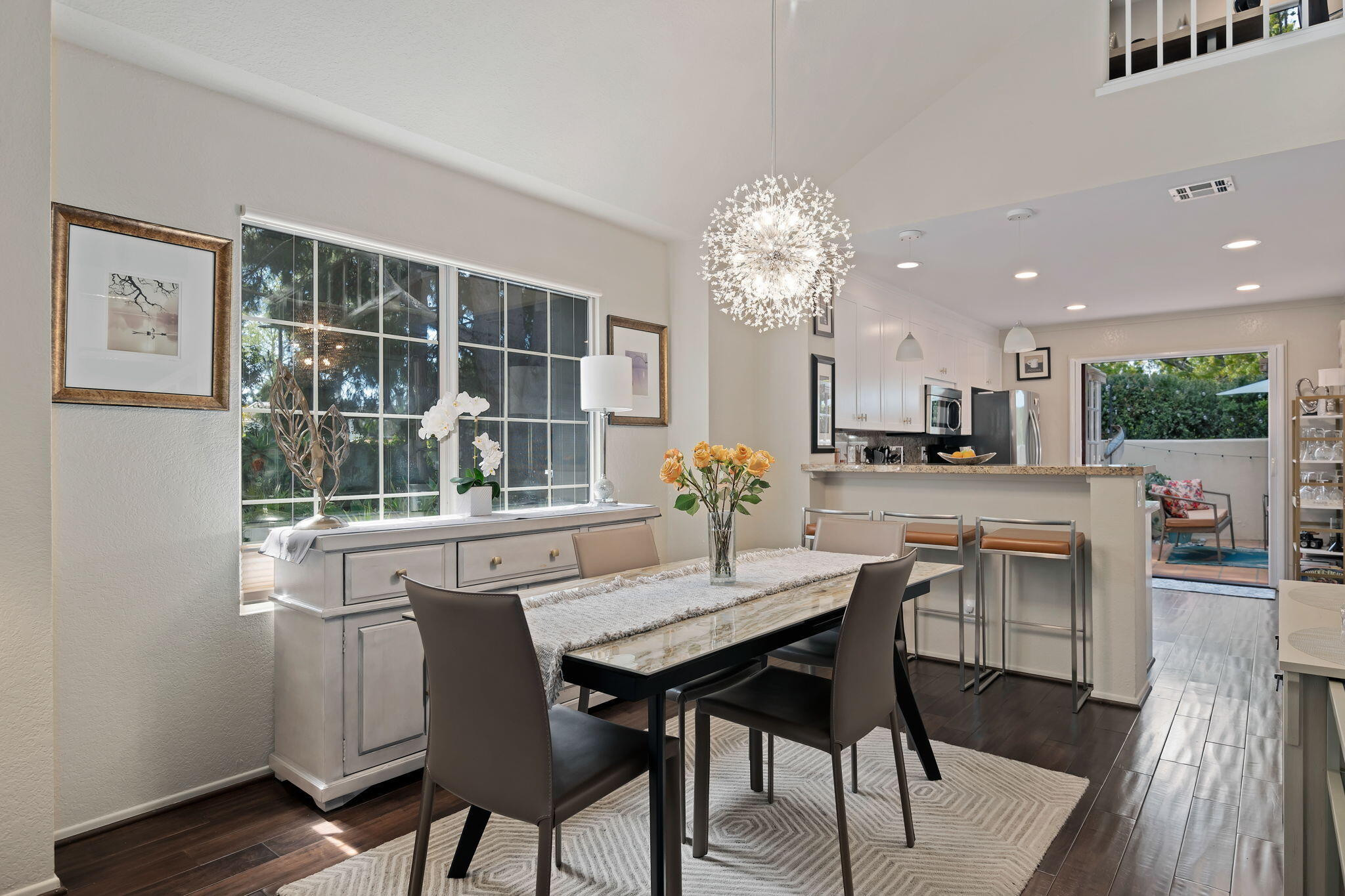 Santa Barbara, California 93105, United States, 3 Bedrooms Bedrooms, ,2 BathroomsBathrooms,Residential,Active,111760