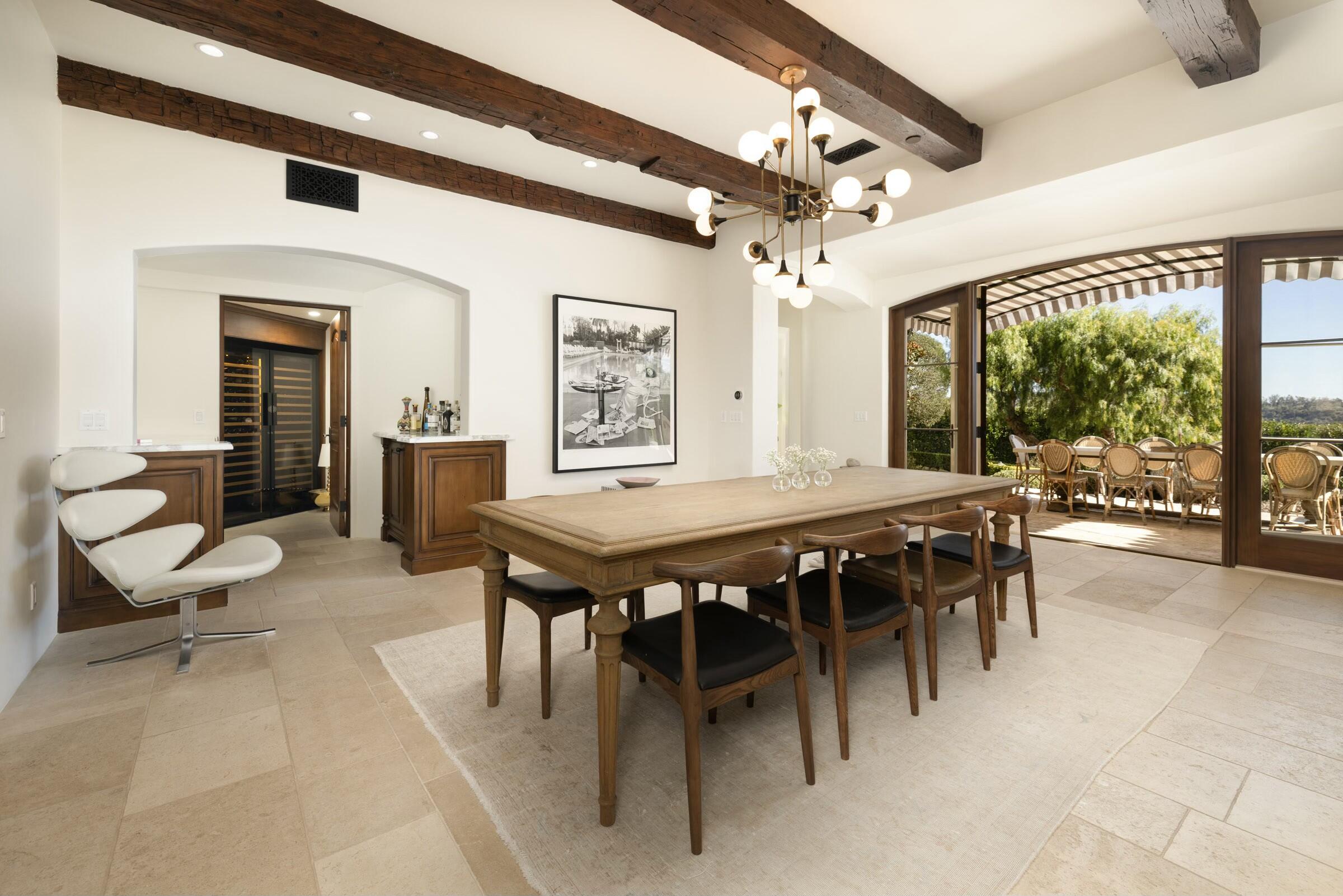 Montecito, California 93108, United States, 4 Bedrooms Bedrooms, ,6 BathroomsBathrooms,Residential,Active,102322