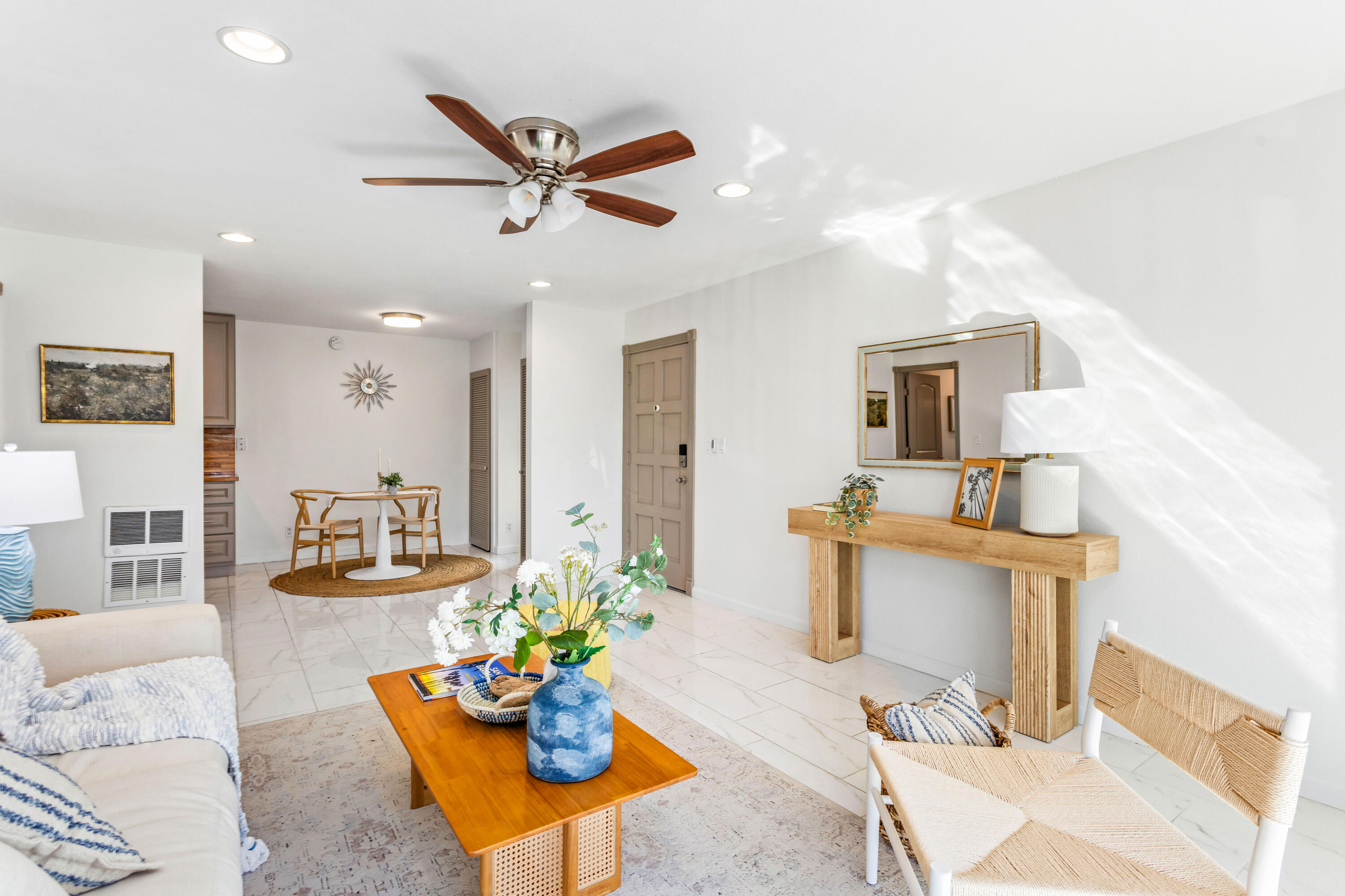 5510 Armitos Avenue Apt 4