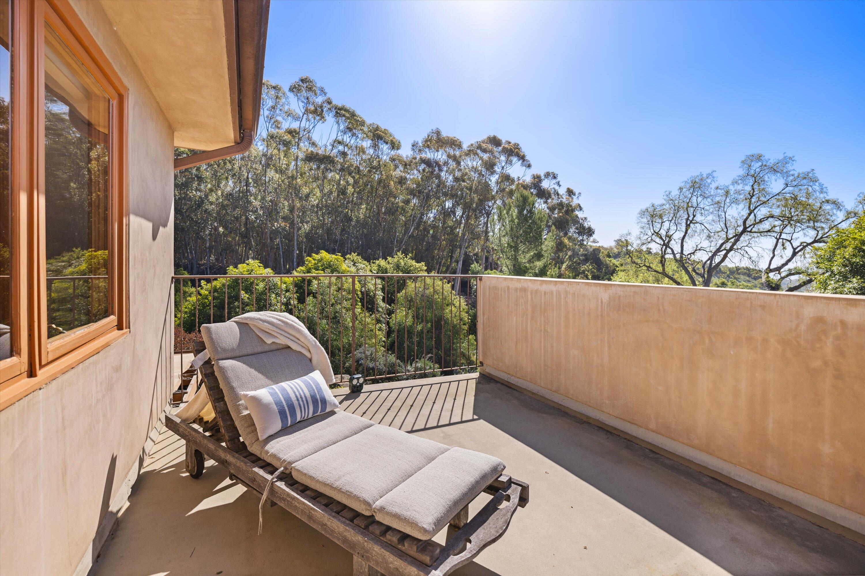 Santa Barbara, California 93108, United States, 3 Bedrooms Bedrooms, ,3 BathroomsBathrooms,Residential,Active,214838