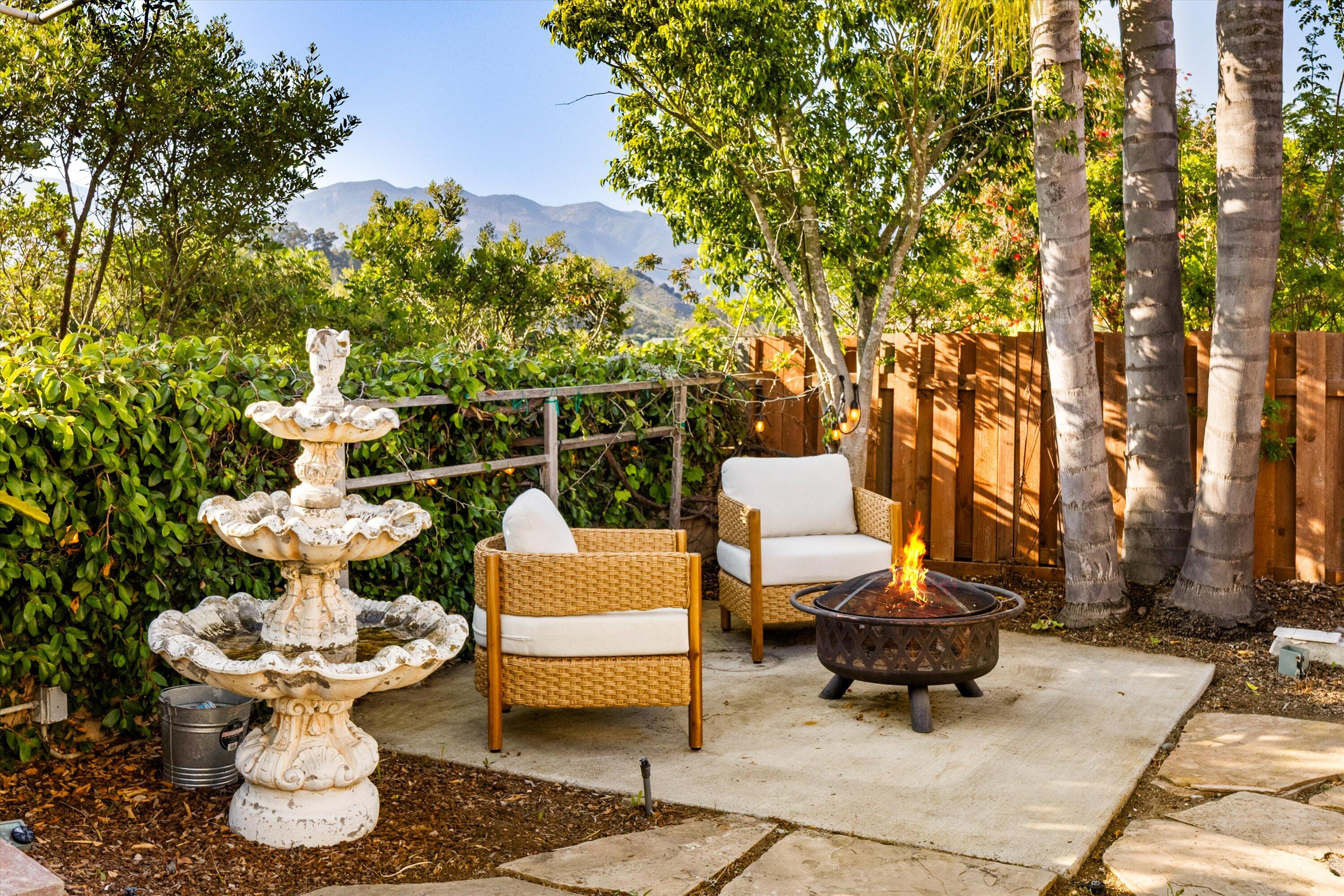 Goleta, California 93117, United States, 4 Bedrooms Bedrooms, ,3 BathroomsBathrooms,Residential,Active,150004