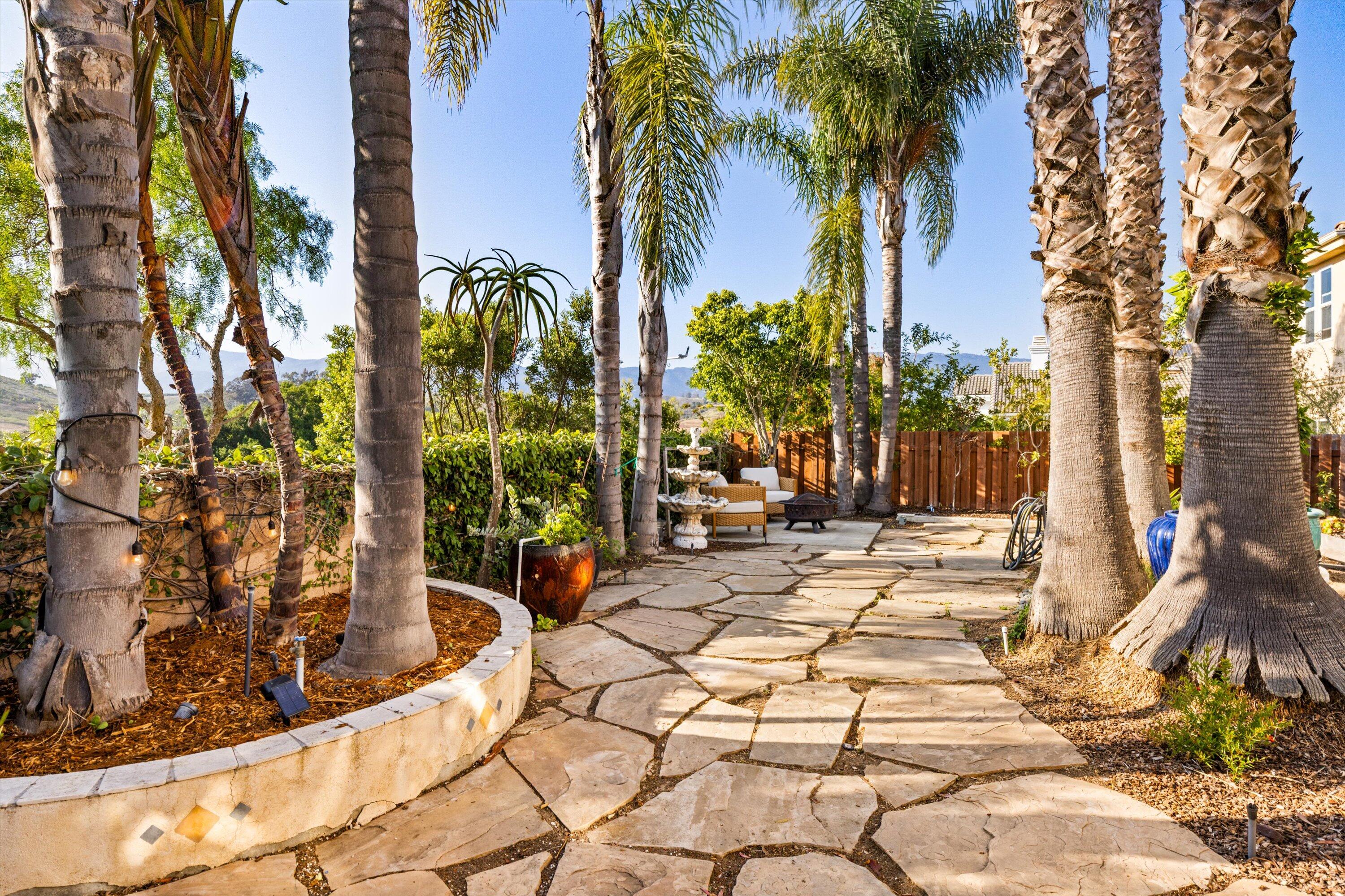 Goleta, California 93117, United States, 4 Bedrooms Bedrooms, ,3 BathroomsBathrooms,Residential,Active,150004