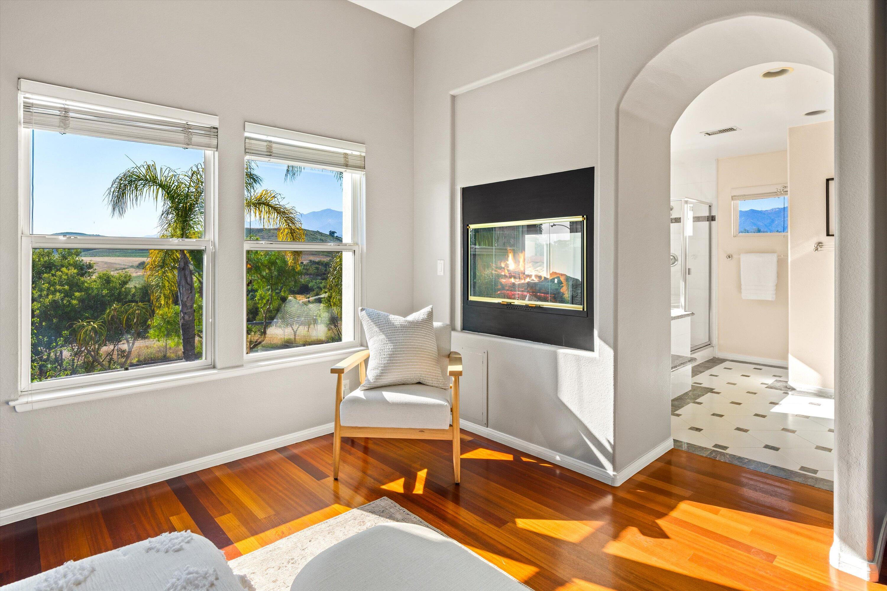 Goleta, California 93117, United States, 4 Bedrooms Bedrooms, ,3 BathroomsBathrooms,Residential,Active,150004