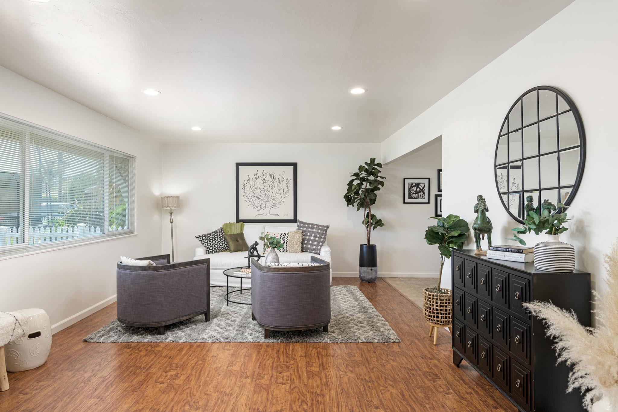 285 Rosemead Street