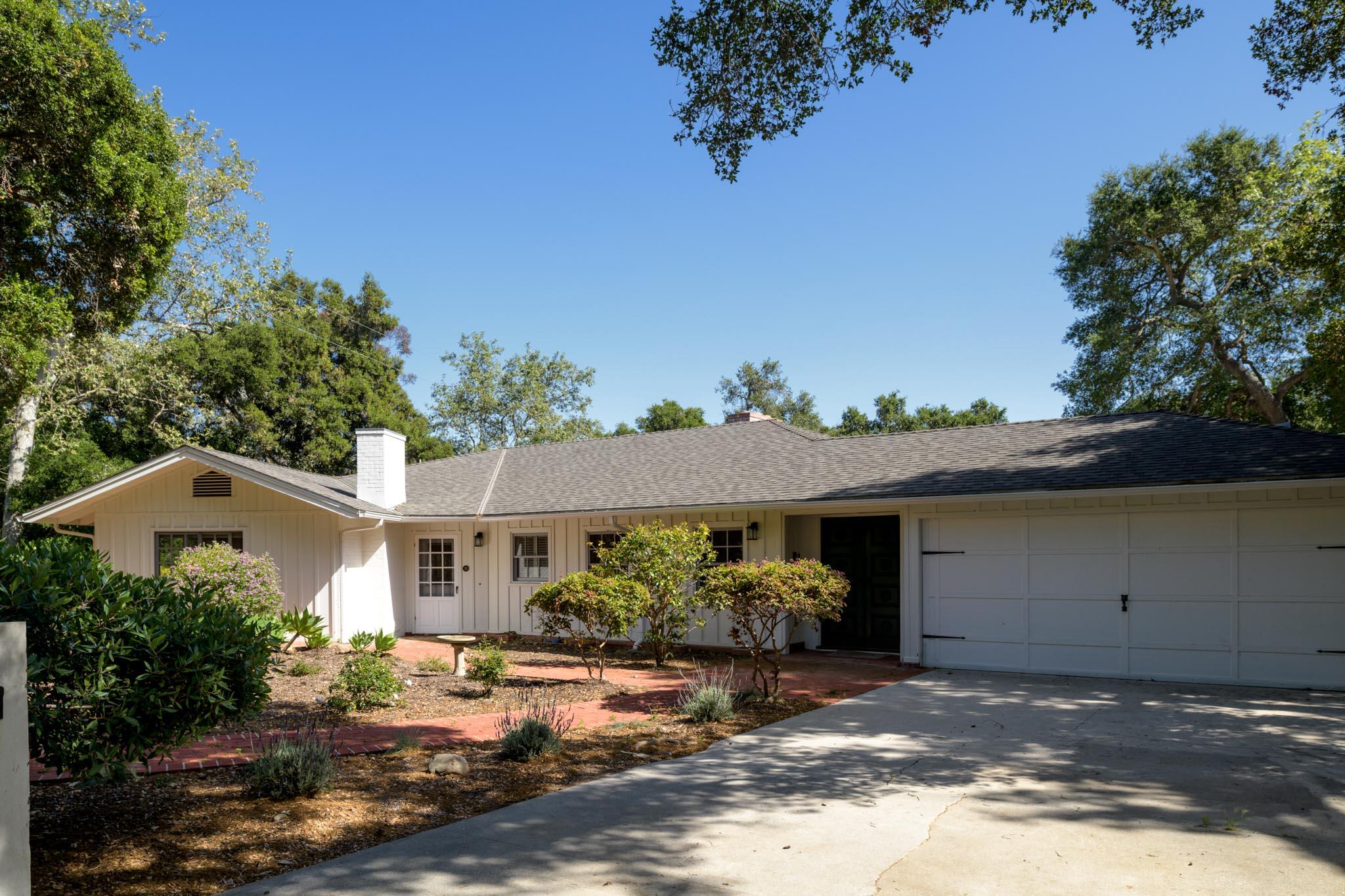 1175 E Mountain Drive