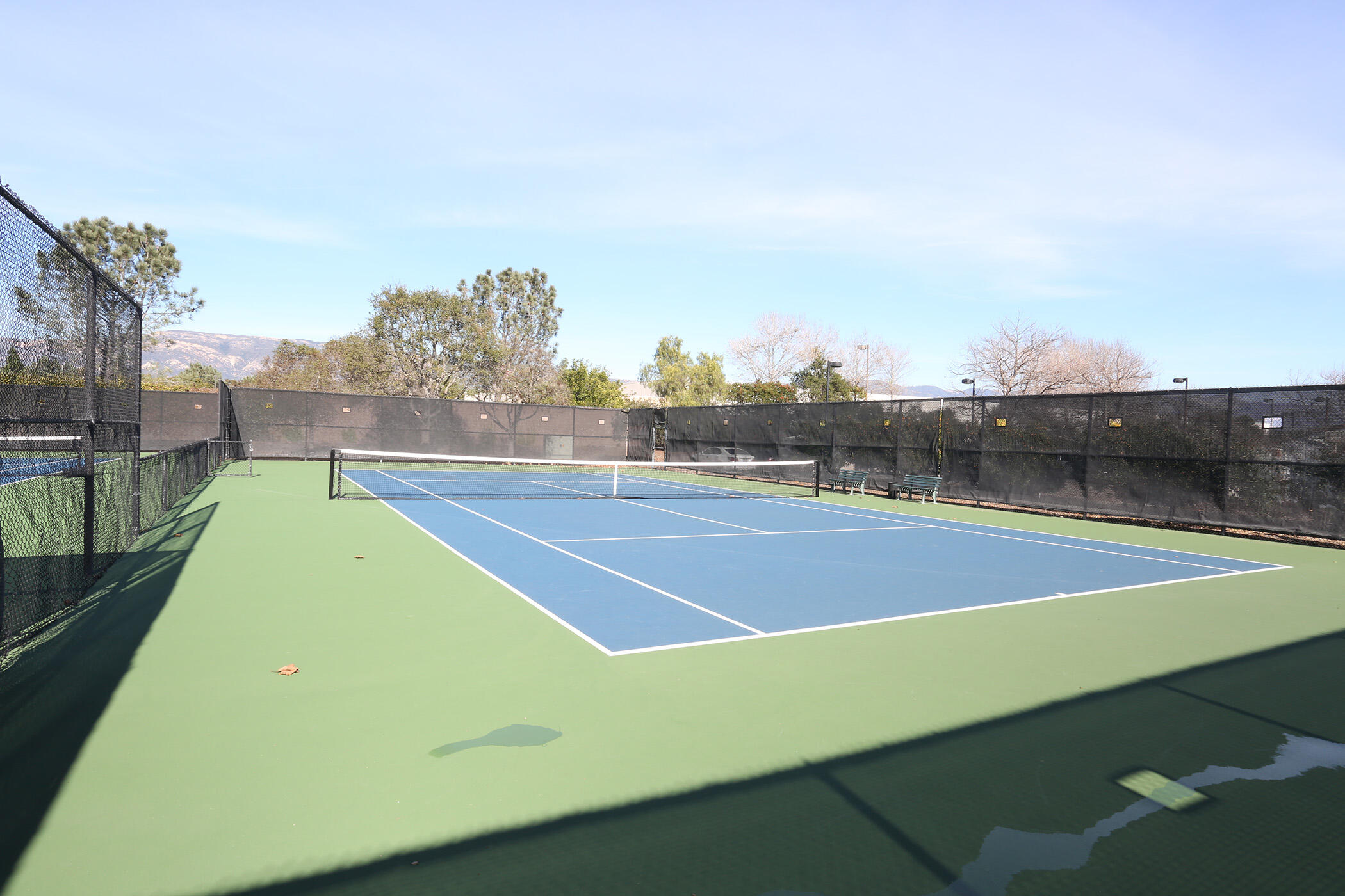 Goleta, California 93117, United States, 6 Bedrooms Bedrooms, ,3 BathroomsBathrooms,Residential,Pending,189379