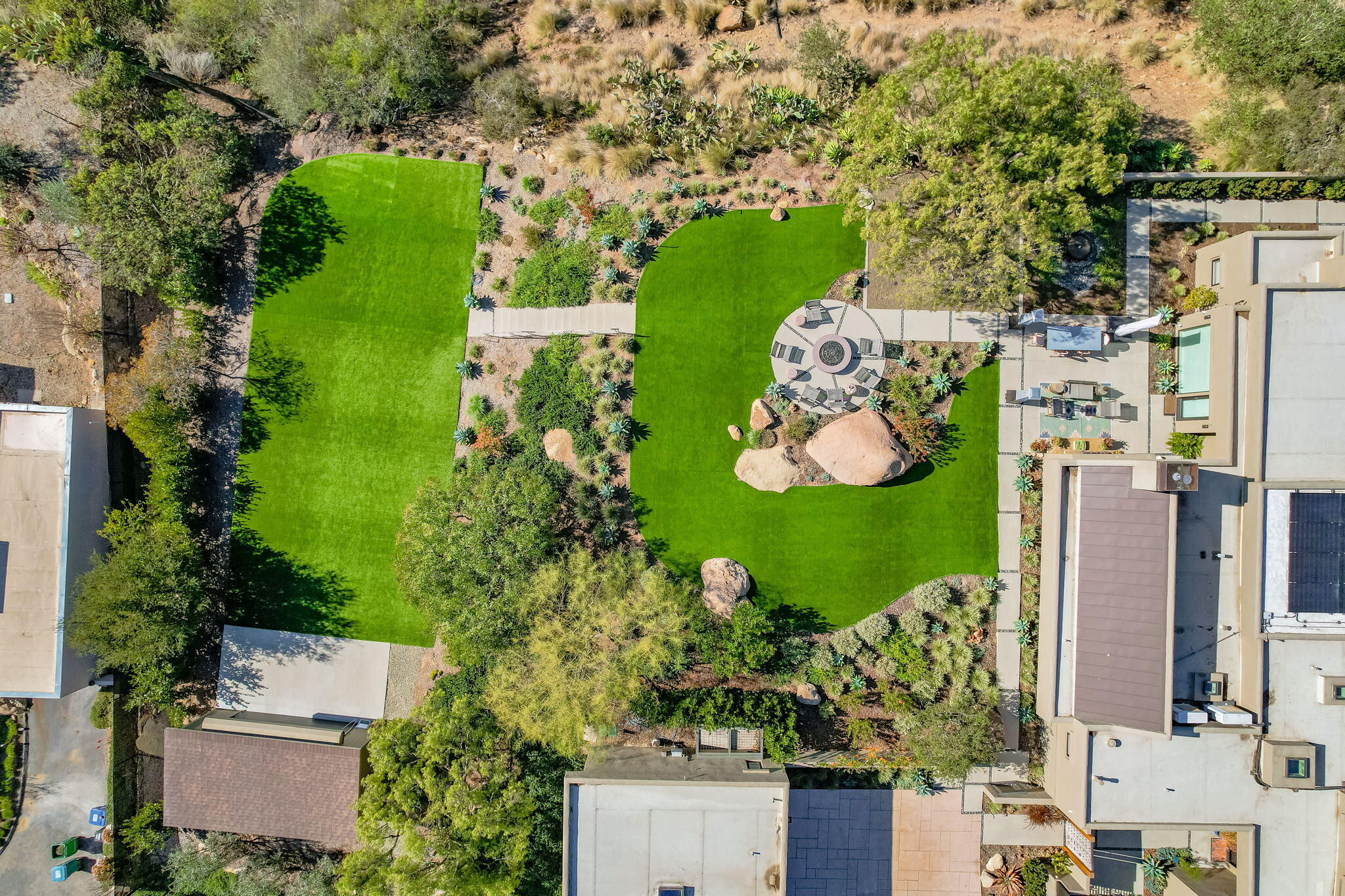 Santa Barbara, California 93108, United States, 3 Bedrooms Bedrooms, ,6 BathroomsBathrooms,Residential,Pending,2706