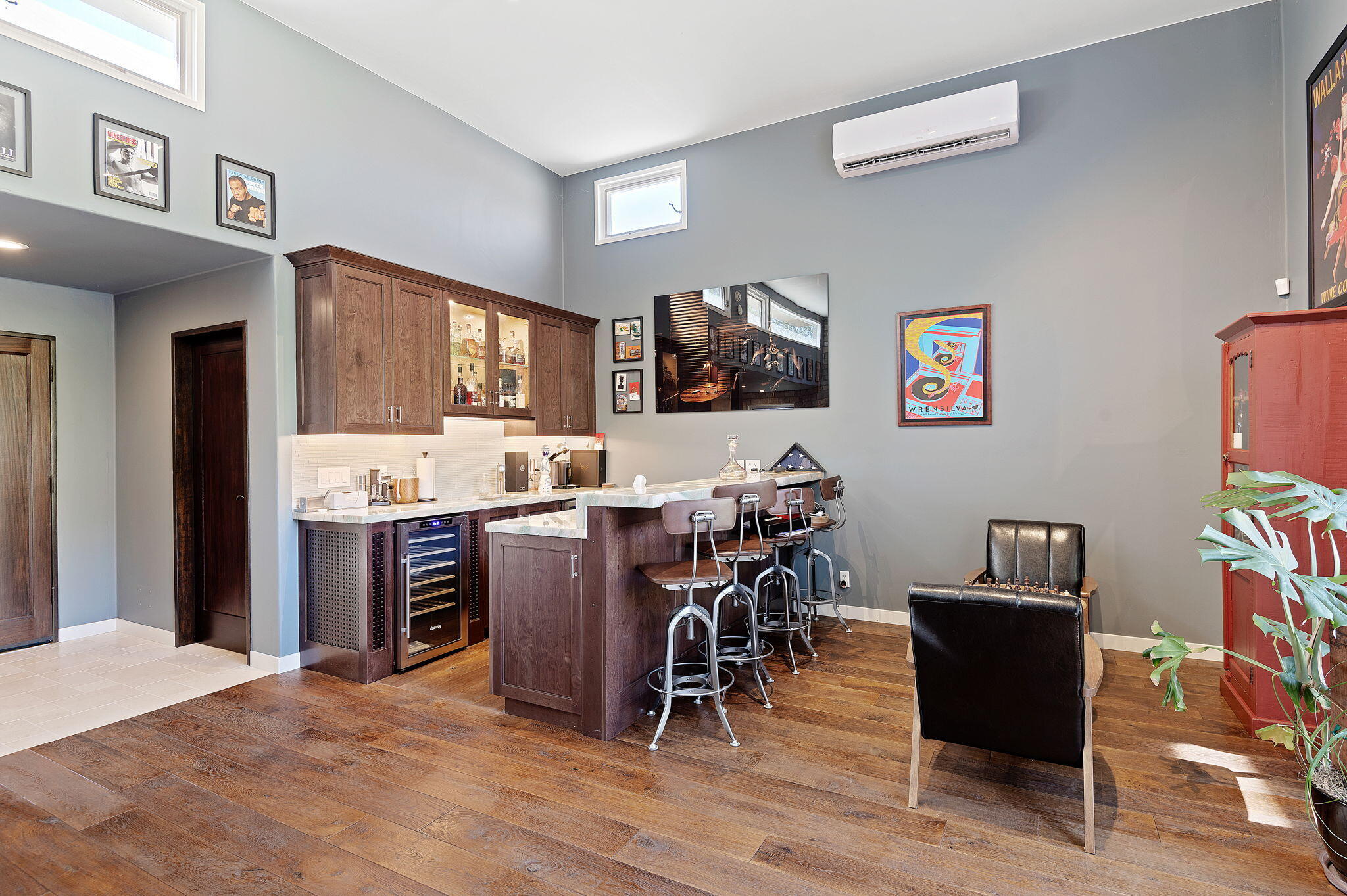 Santa Barbara, California 93108, United States, 3 Bedrooms Bedrooms, ,6 BathroomsBathrooms,Residential,Pending,2706