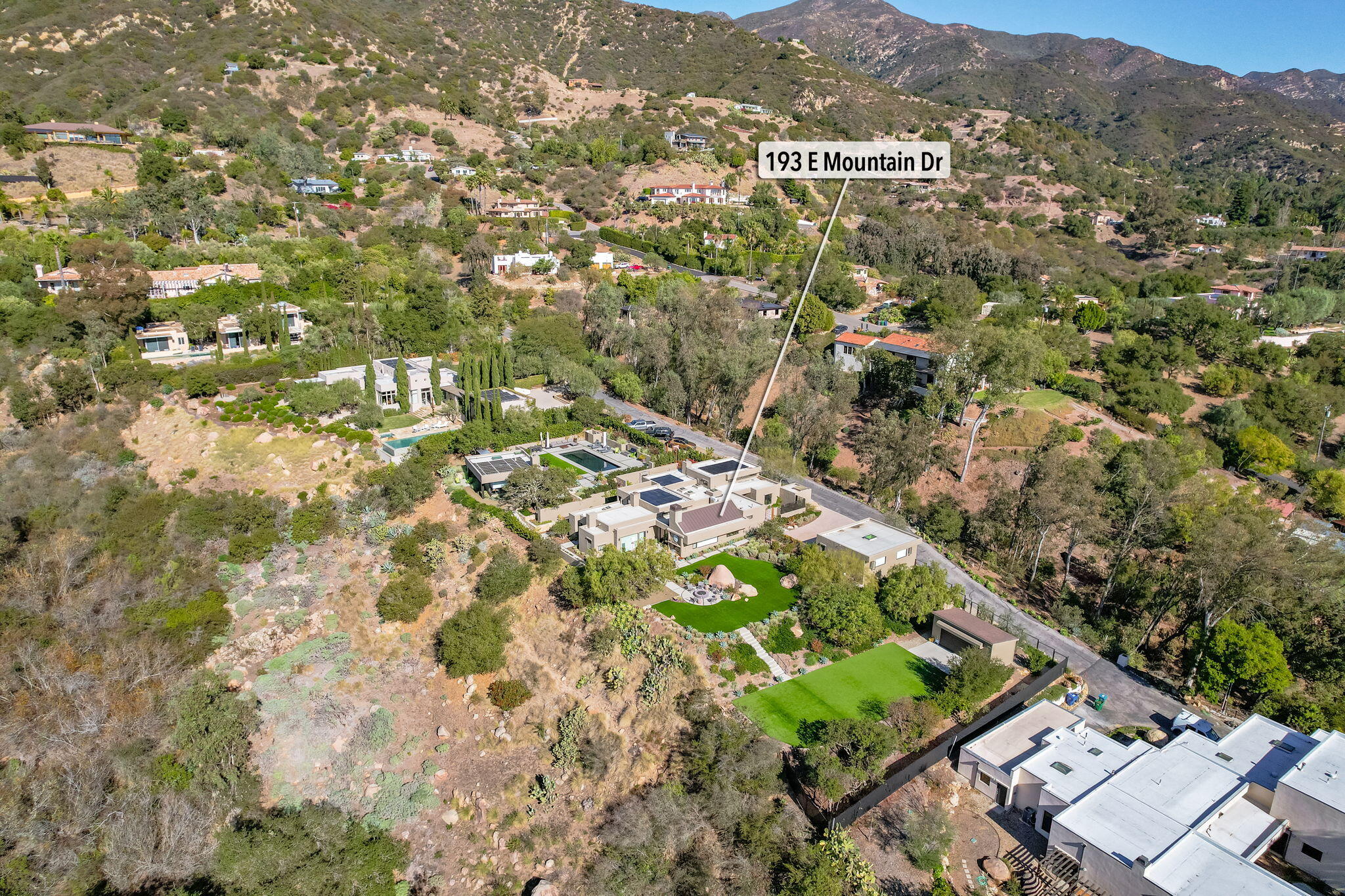 Santa Barbara, California 93108, United States, 3 Bedrooms Bedrooms, ,6 BathroomsBathrooms,Residential,Pending,2706