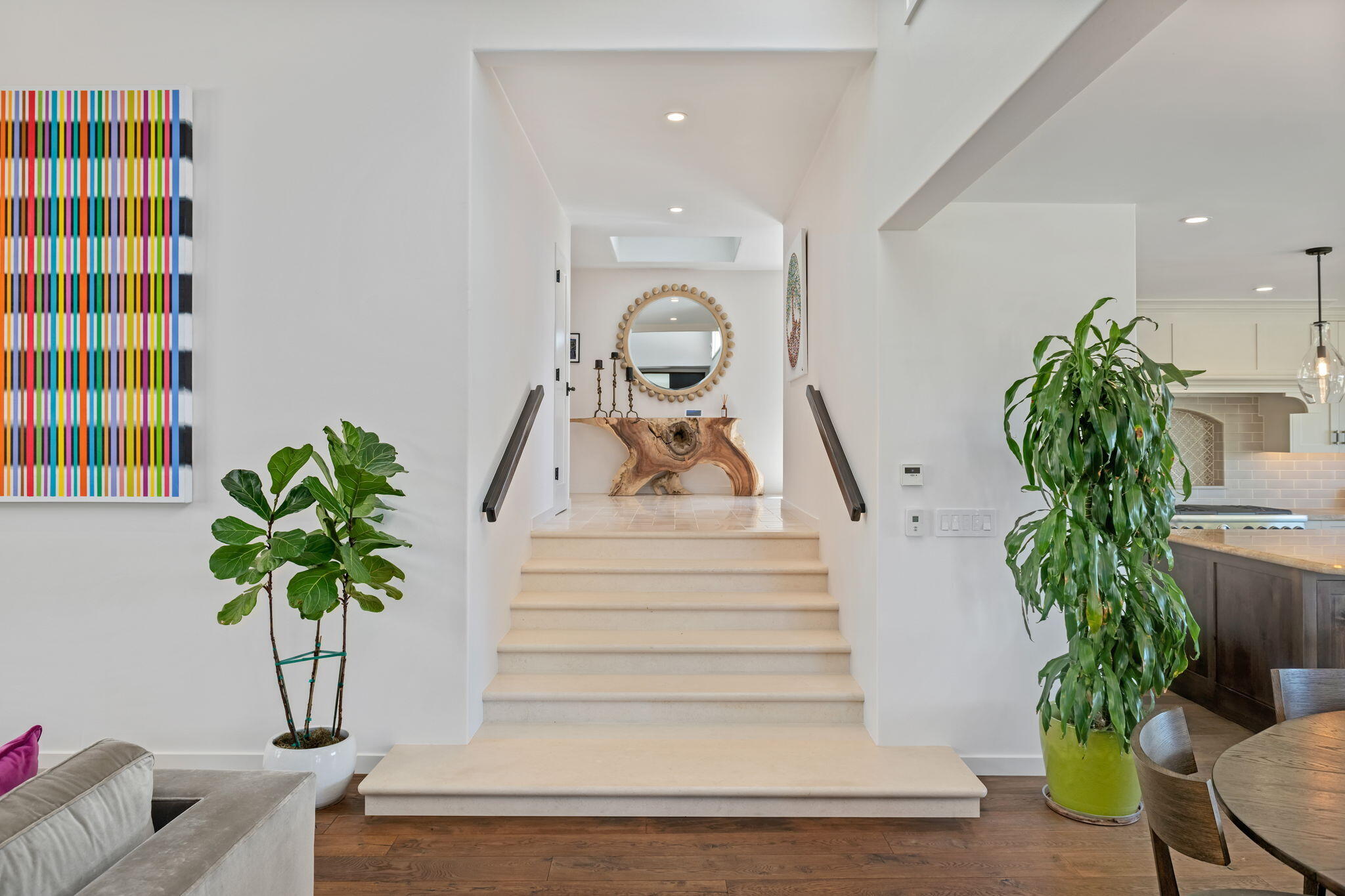 Santa Barbara, California 93108, United States, 3 Bedrooms Bedrooms, ,6 BathroomsBathrooms,Residential,Pending,2706