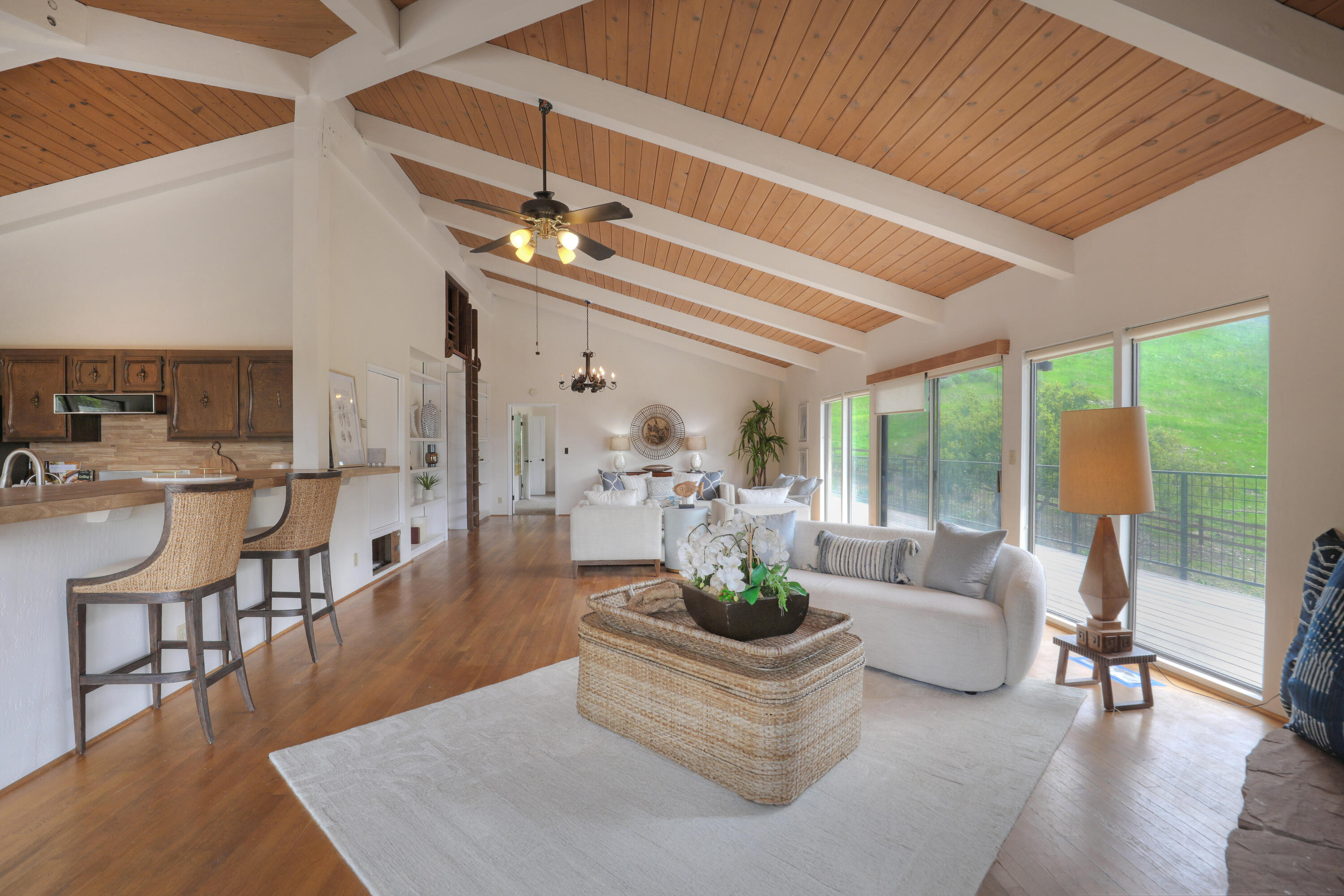 Goleta, California 93117, United States, 4 Bedrooms Bedrooms, ,6 BathroomsBathrooms,Residential,Active,139309