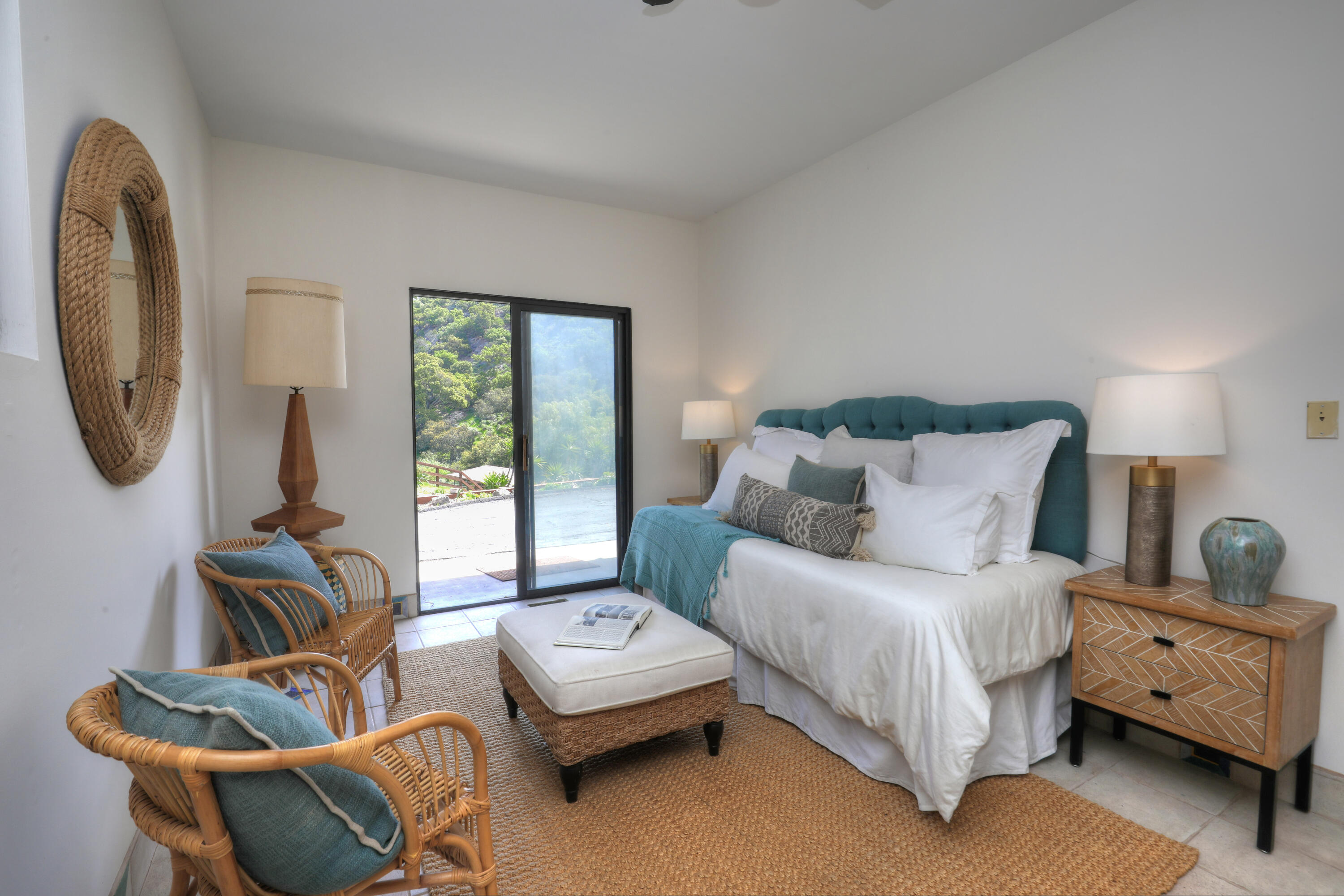 Goleta, California 93117, United States, 4 Bedrooms Bedrooms, ,6 BathroomsBathrooms,Residential,Active,139309