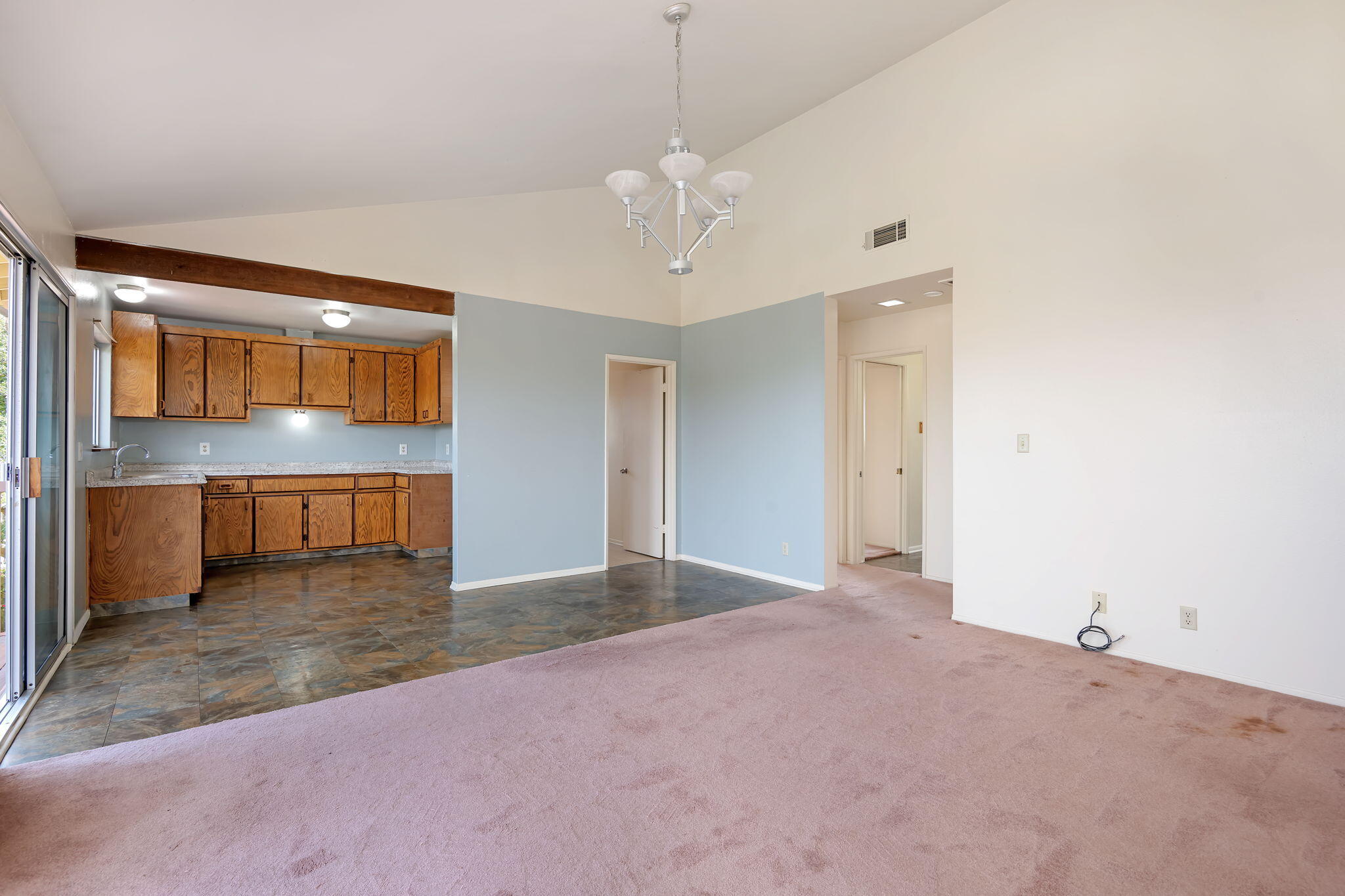 Santa Barbara, California 93109, United States, 5 Bedrooms Bedrooms, ,3 BathroomsBathrooms,Residential,Active,148384