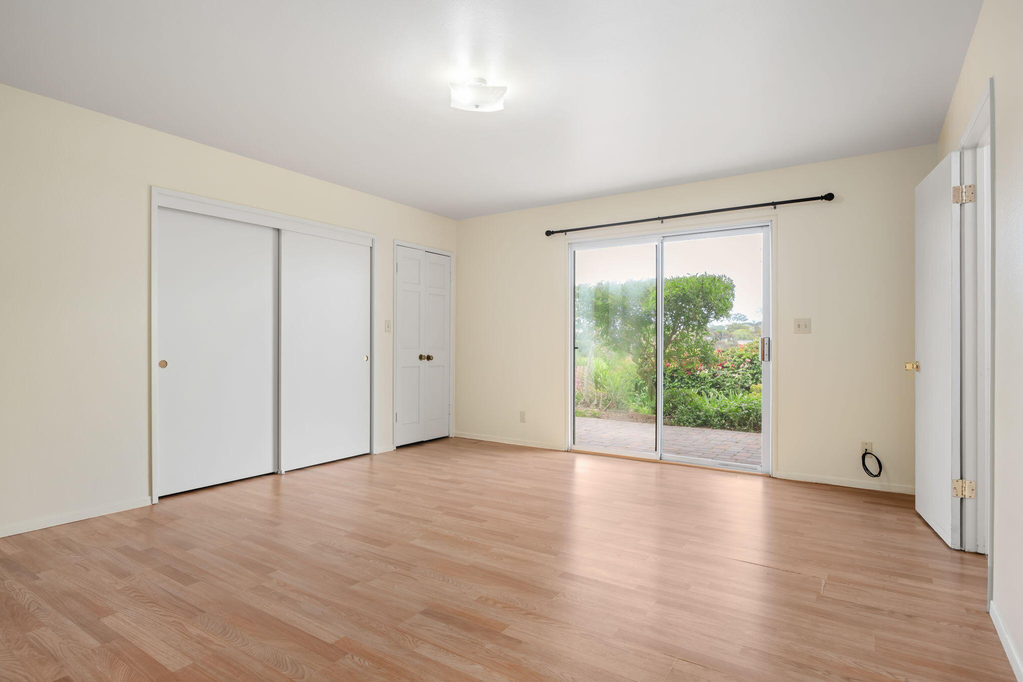 Santa Barbara, California 93109, United States, 5 Bedrooms Bedrooms, ,3 BathroomsBathrooms,Residential,Active,148384