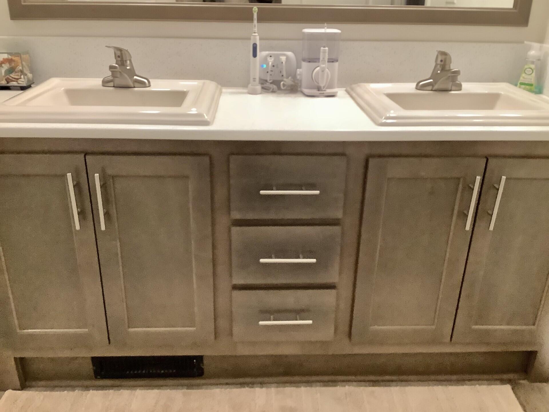 Solvang, California 93463, United States, 3 Bedrooms Bedrooms, ,2 BathroomsBathrooms,Residential,Pending,180379