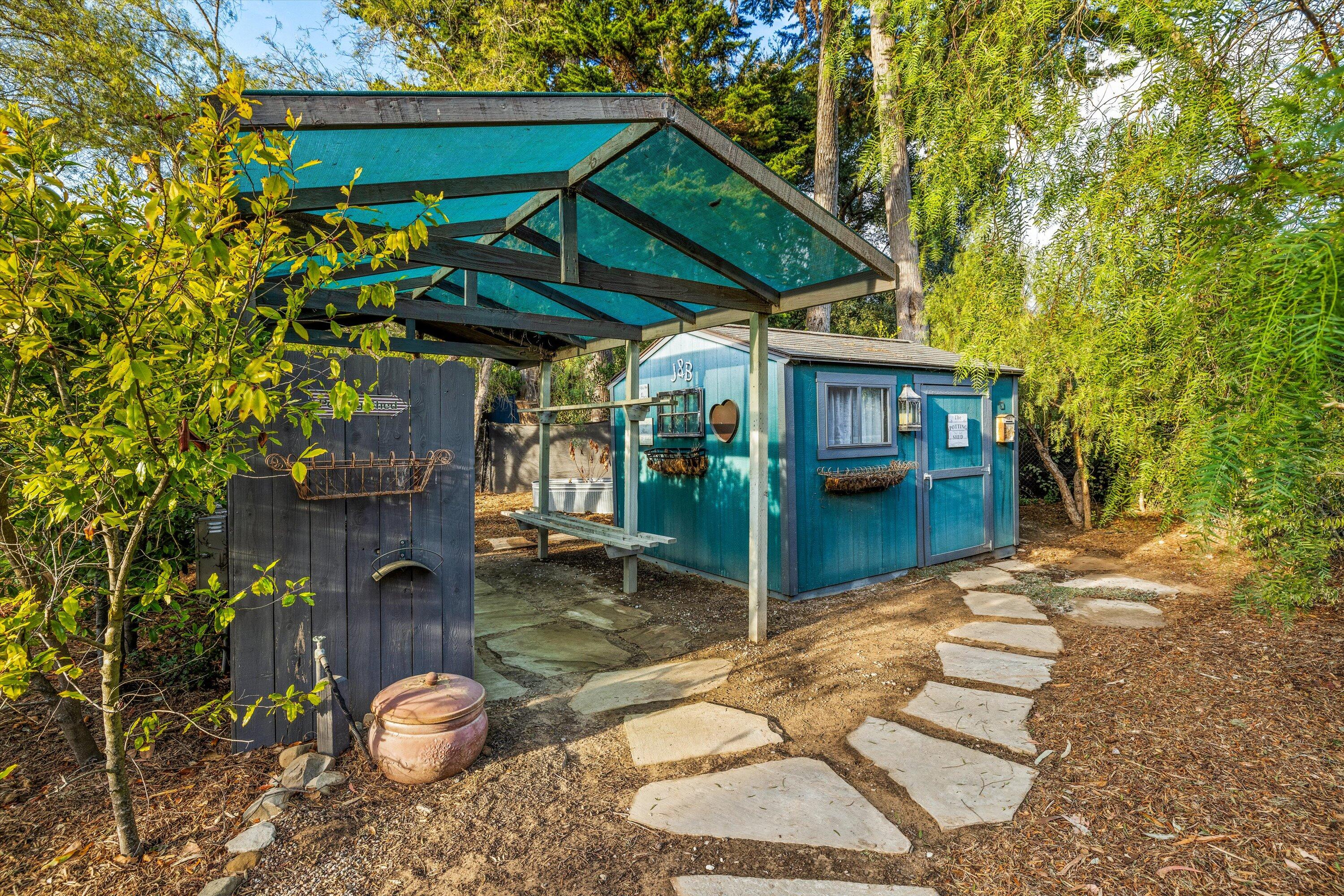 Santa Barbara, California 93108, United States, 2 Bedrooms Bedrooms, ,3 BathroomsBathrooms,Residential,Active,155317