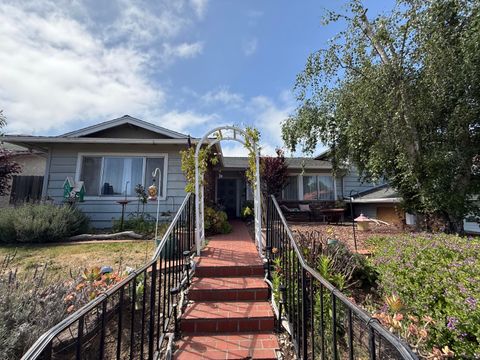 Photo of 836 Clemens Way, LOMPOC, CA 93436 (MLS # 26-1403)
