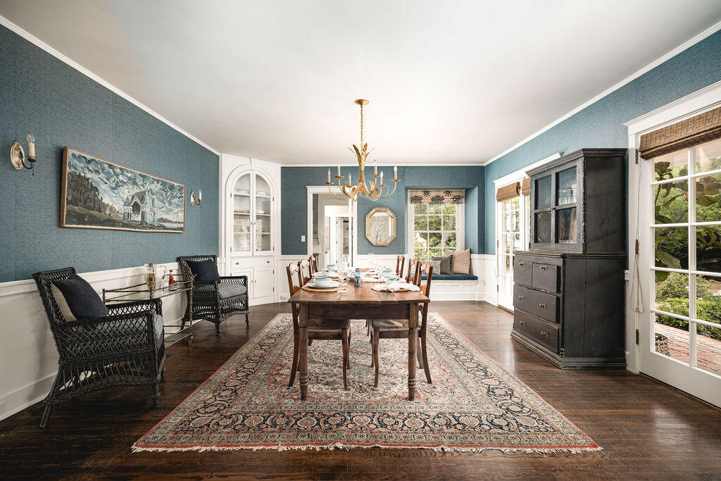 Santa Barbara, California 93105, United States, 5 Bedrooms Bedrooms, ,4 BathroomsBathrooms,Residential,Active,153908