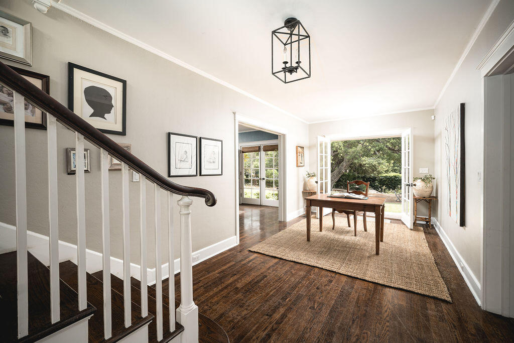 Santa Barbara, California 93105, United States, 5 Bedrooms Bedrooms, ,4 BathroomsBathrooms,Residential,Active,153908