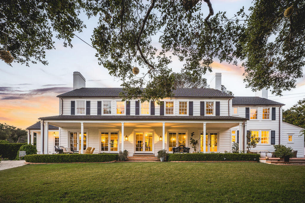 Santa Barbara, California 93105, United States, 5 Bedrooms Bedrooms, ,4 BathroomsBathrooms,Residential,Active,153908