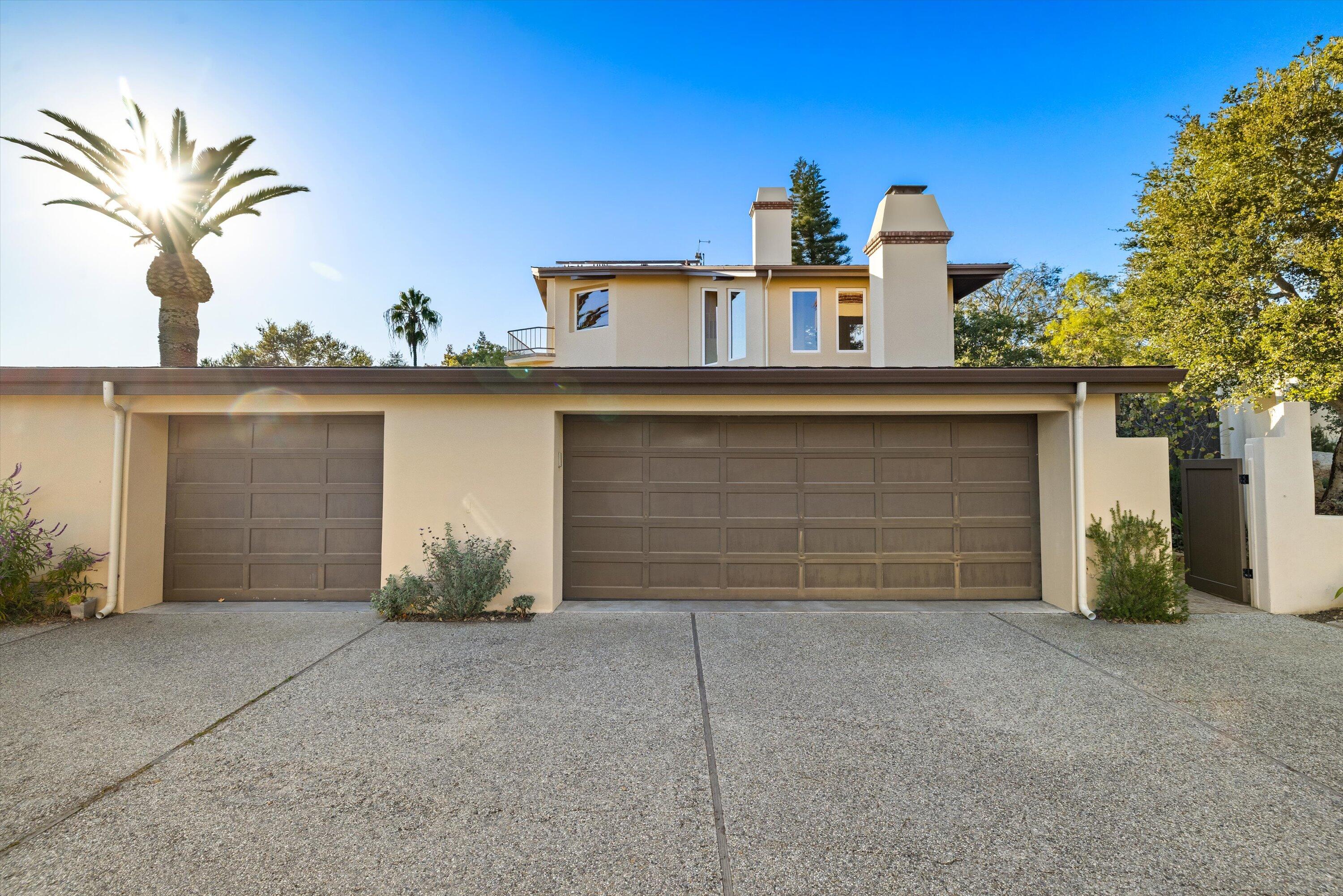 Santa Barbara, California 93103, United States, 4 Bedrooms Bedrooms, ,4 BathroomsBathrooms,Residential,Active,130649